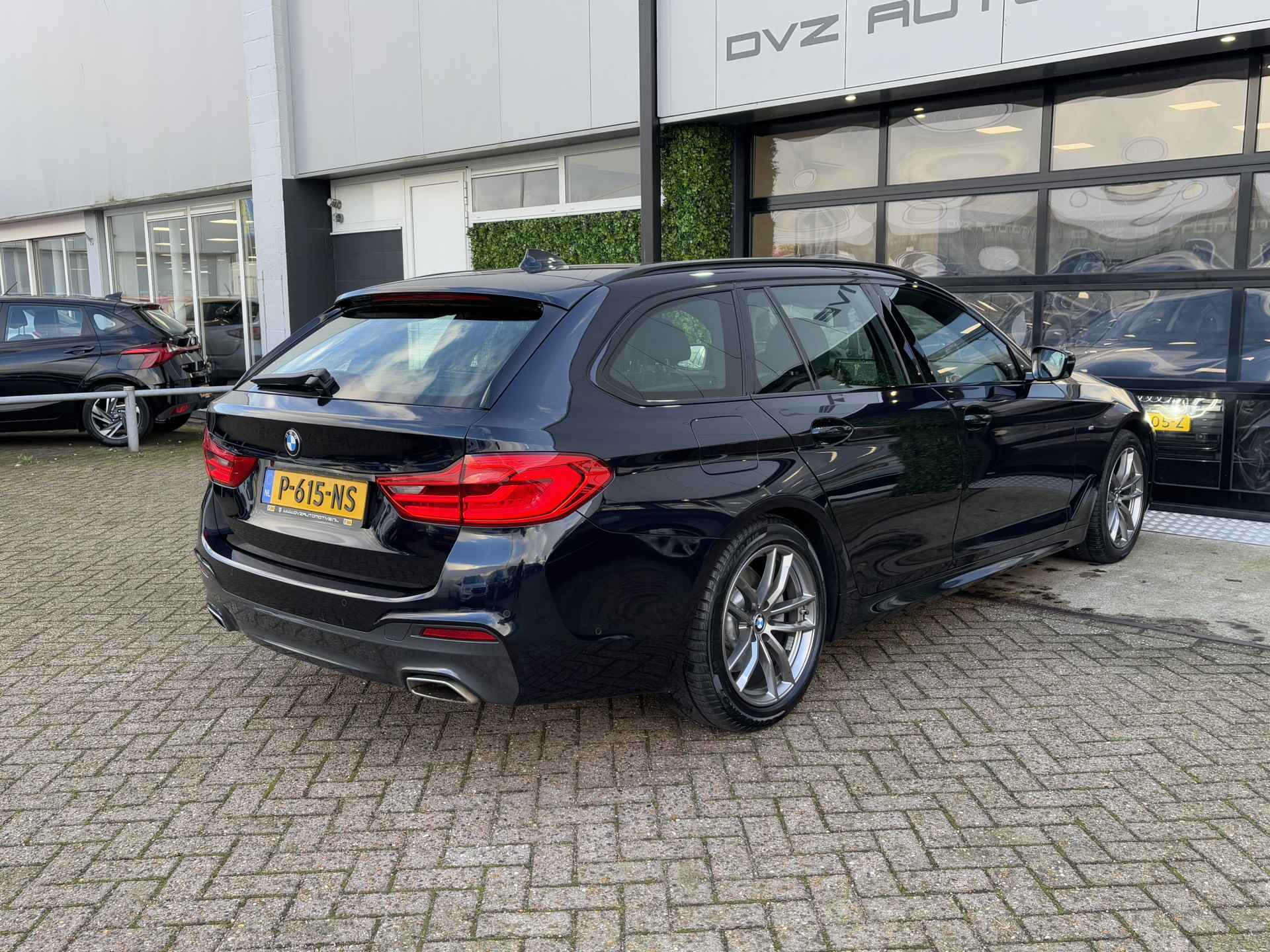 BMW 5 Serie Touring 520d High Executive | M-Sport | Shadow | ACC - 9/44