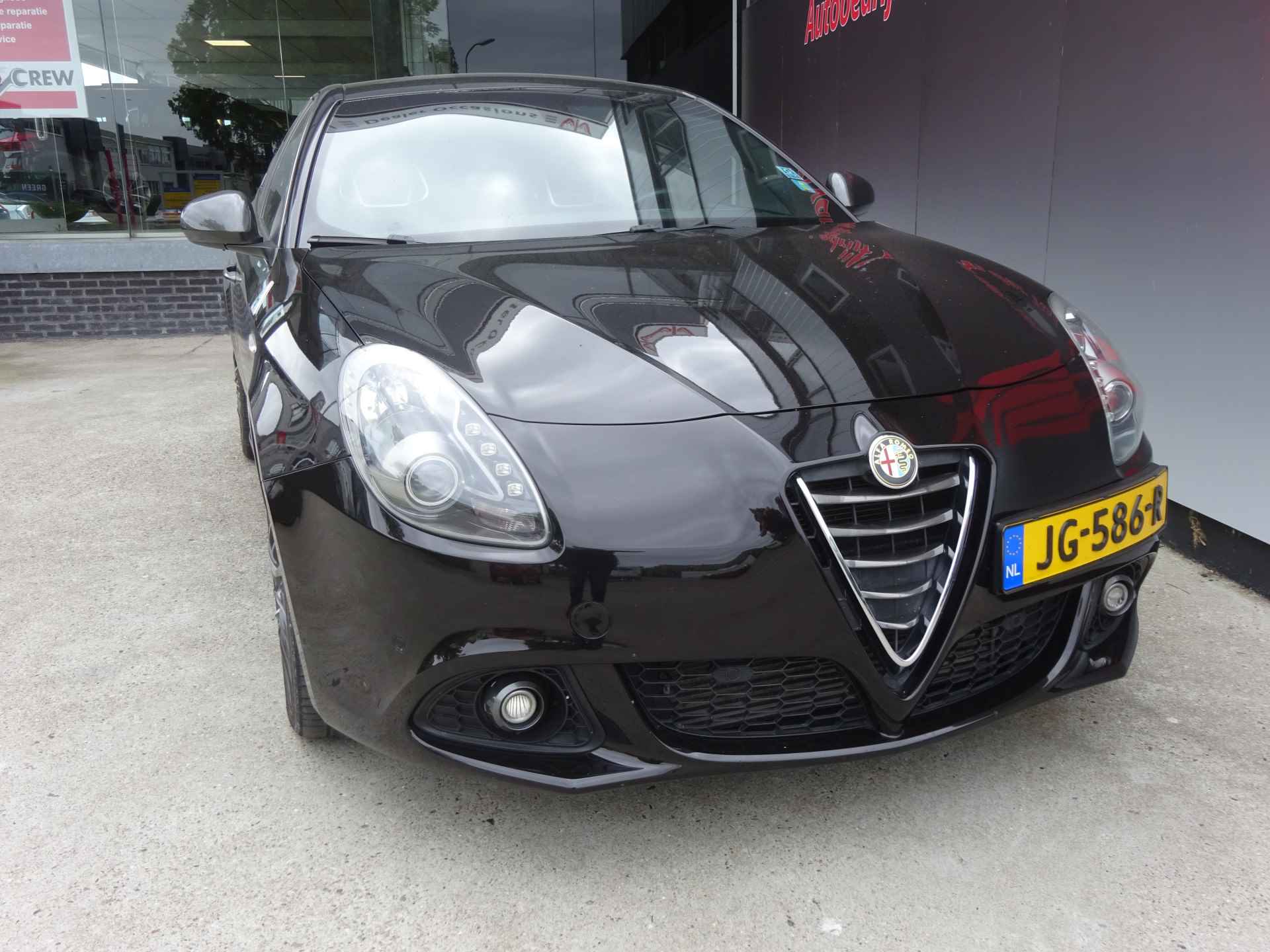 Alfa Romeo Giulietta 1.750 TBi QV | TCT-AUTOMAAT | SPORTSTOEL | CRUISE | 2e EIGENAAR | ALL-IN!! - 5/26