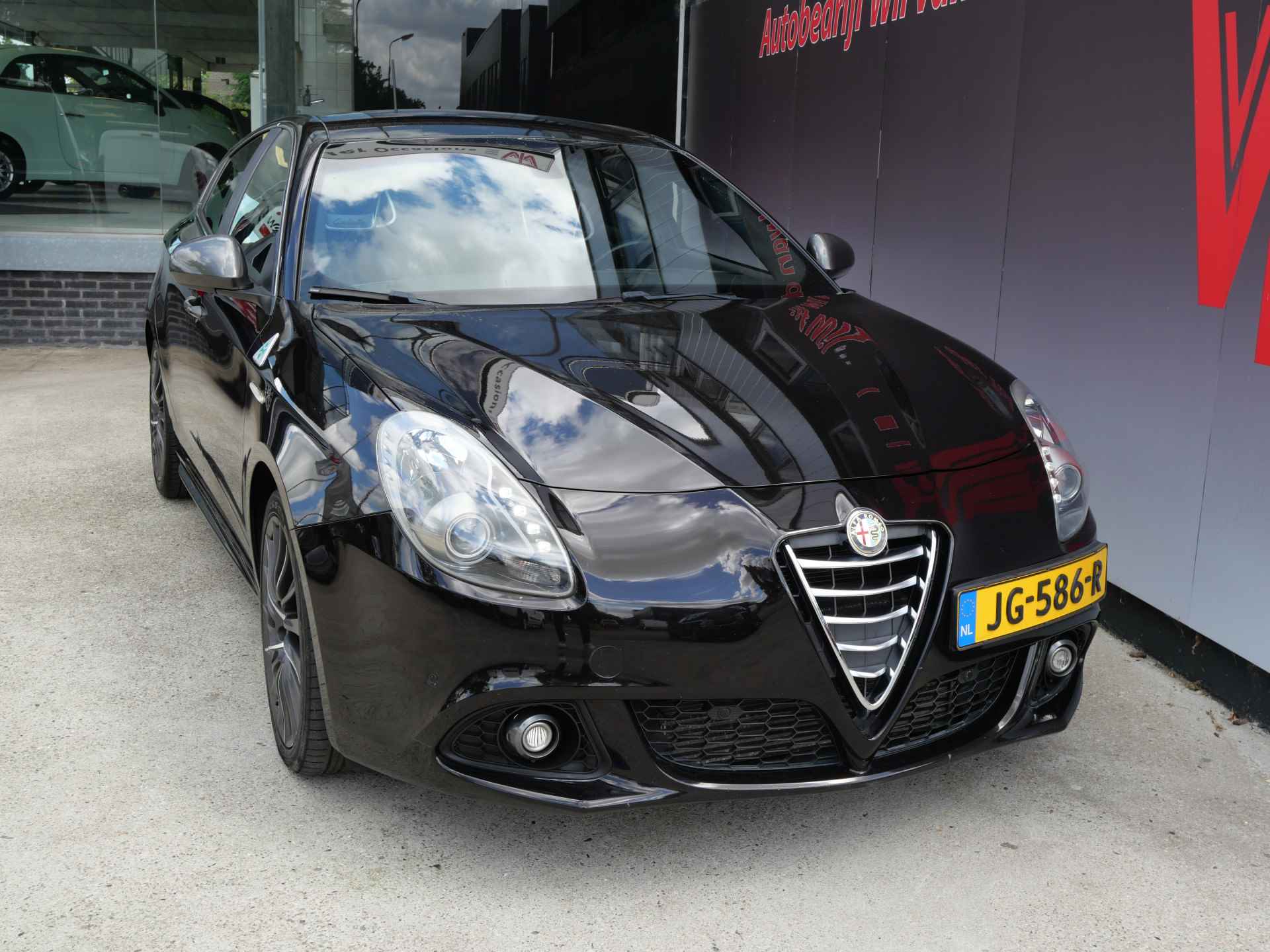 Alfa Romeo Giulietta 1.750 TBi QV | TCT-AUTOMAAT | SPORTSTOEL | CRUISE | 2e EIGENAAR | ALL-IN!! - 3/24