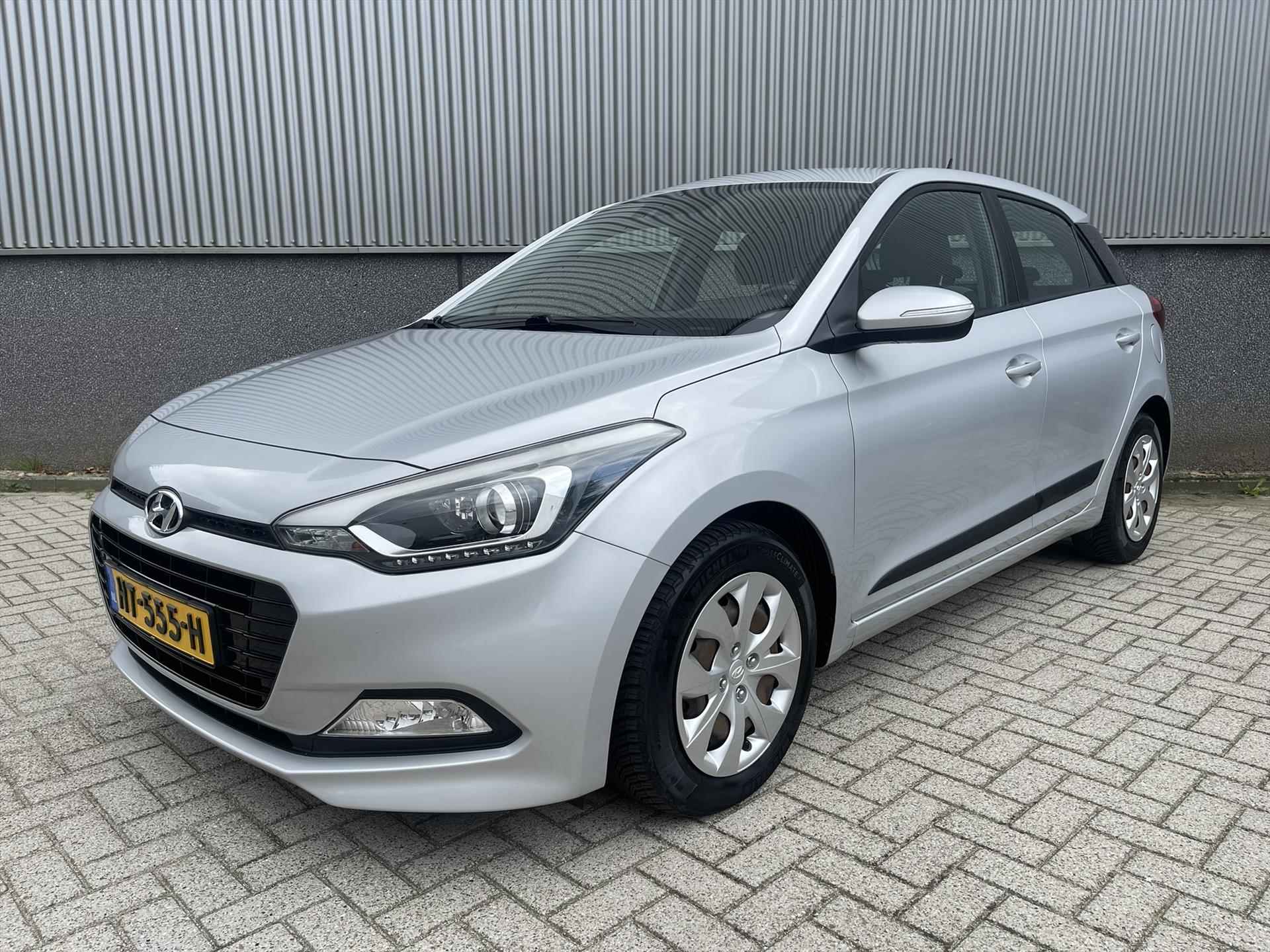 HYUNDAI I 20 1.0 T-GDI Blue 100PK Comfort | Navigatie | Camera Achter | Parkeerhulp | Apple Carplay | Android Auto | - 2/35