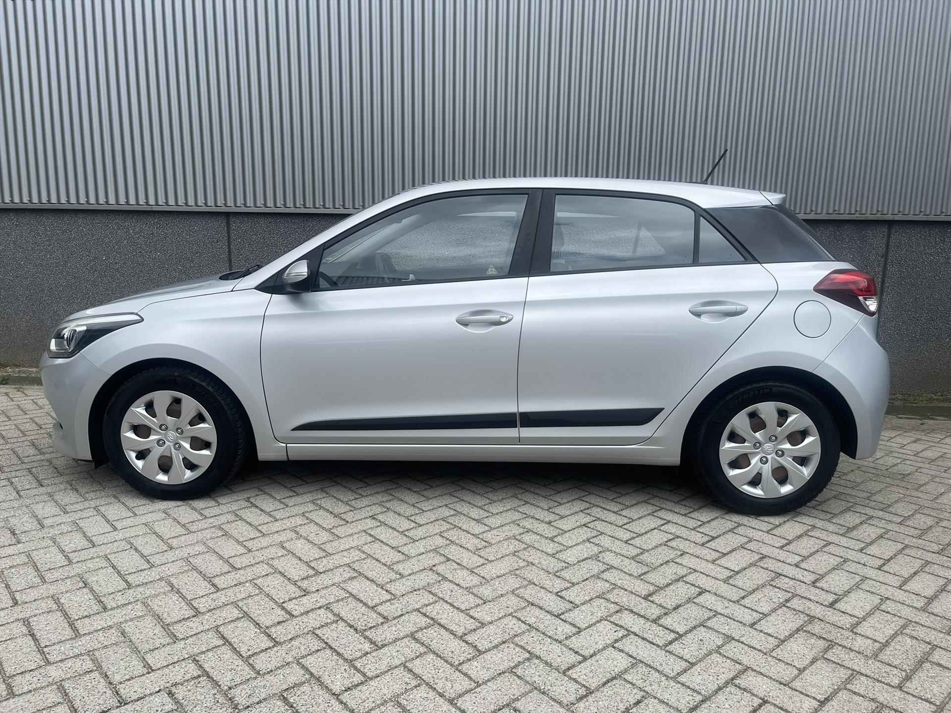 HYUNDAI I 20 1.0 T-GDI Blue 100PK Comfort | Navigatie | Camera Achter | Parkeerhulp | Apple Carplay | Android Auto | - 6/35