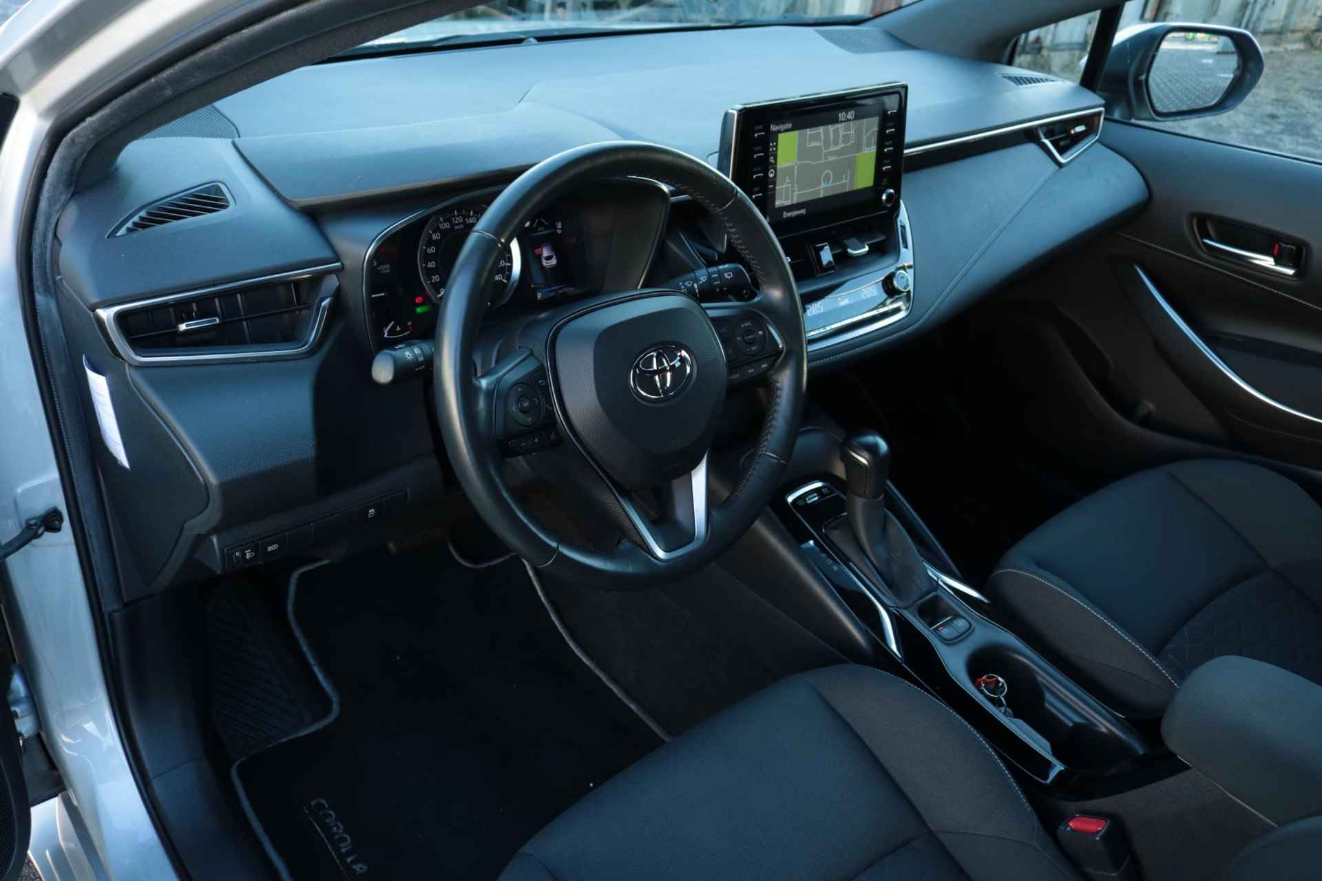 Toyota Corolla 1.8 Hybrid Active - 10/36