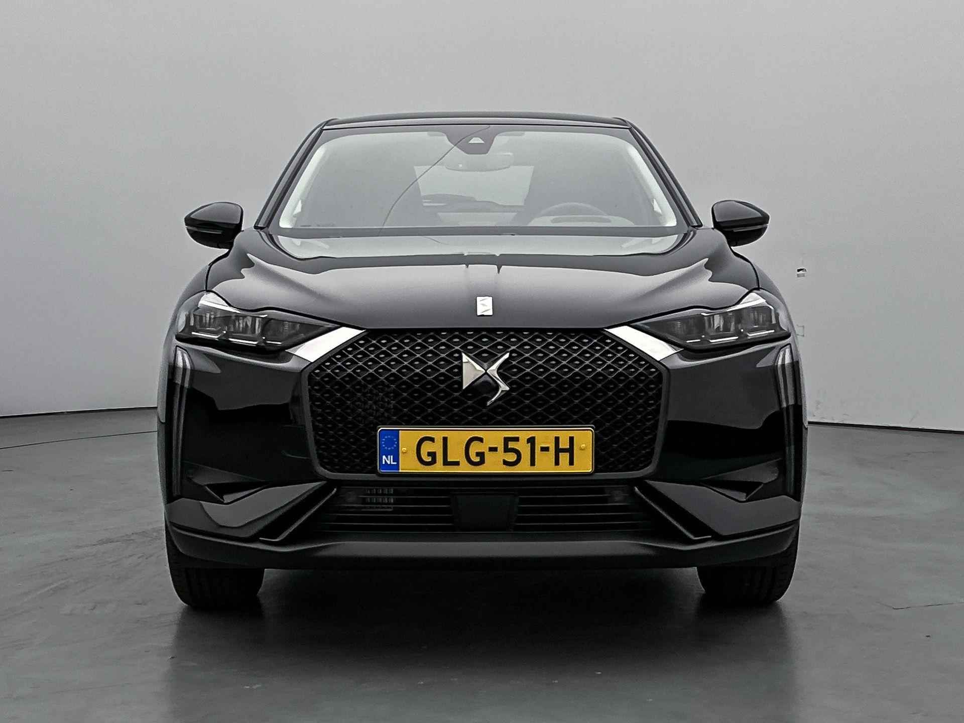 DS 3 SUV Bastille 100 pk | Navigatie | Achteruitrijcamera | Parkeersensoren Voor en Achter | Alcantara Bekleding | Dodehoek Detectie  | LED Koplampen | Climate Control | Cruise Control | 17"Lichtmetalen Velgen | Apple Carplay/Android Auto | - 4/32