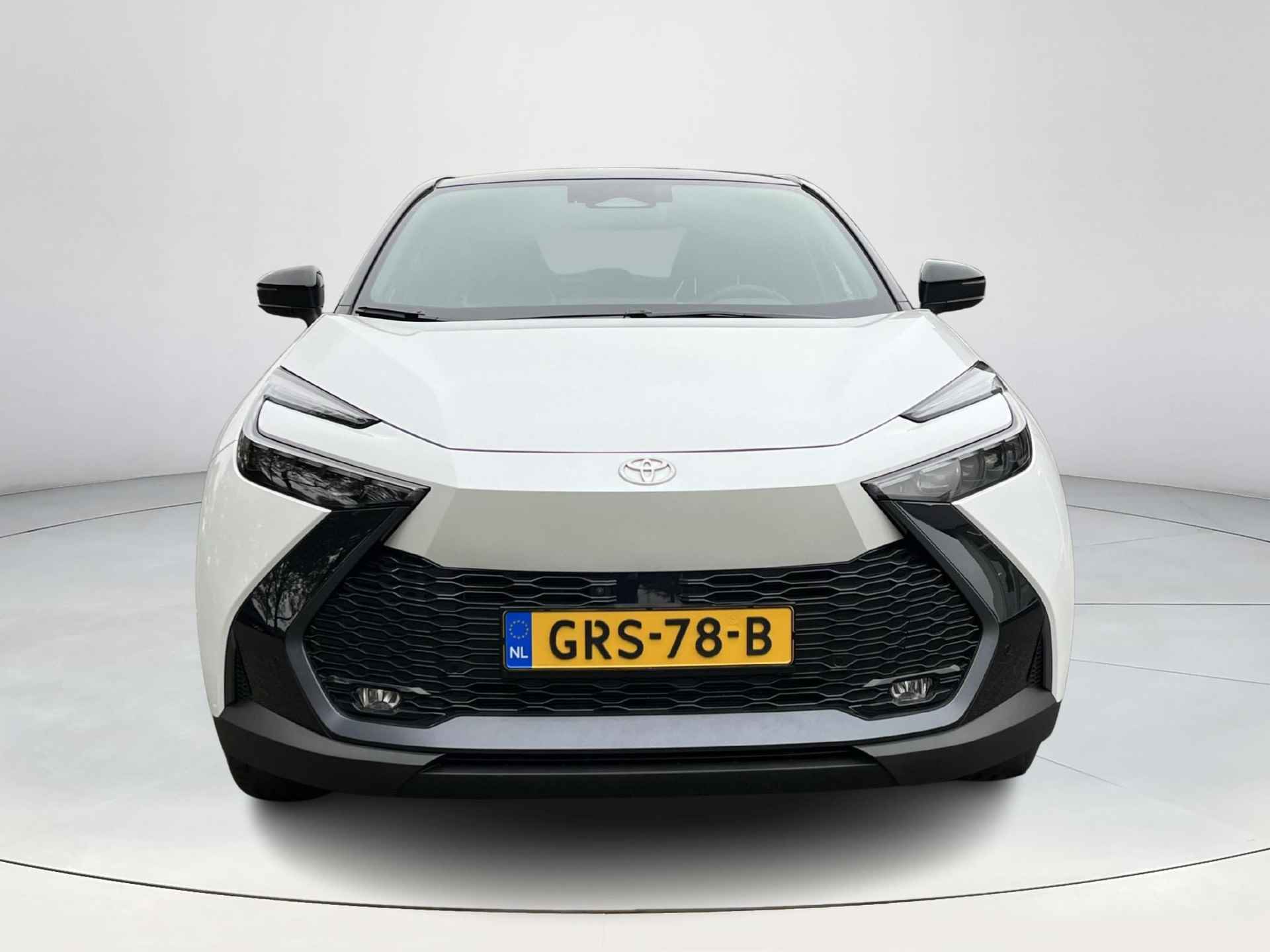 Toyota C-HR 2.0 Plug-in Hybrid 220 Première Edition | Demonstratievoertuig | Pearl White met zwart dak | - 9/29