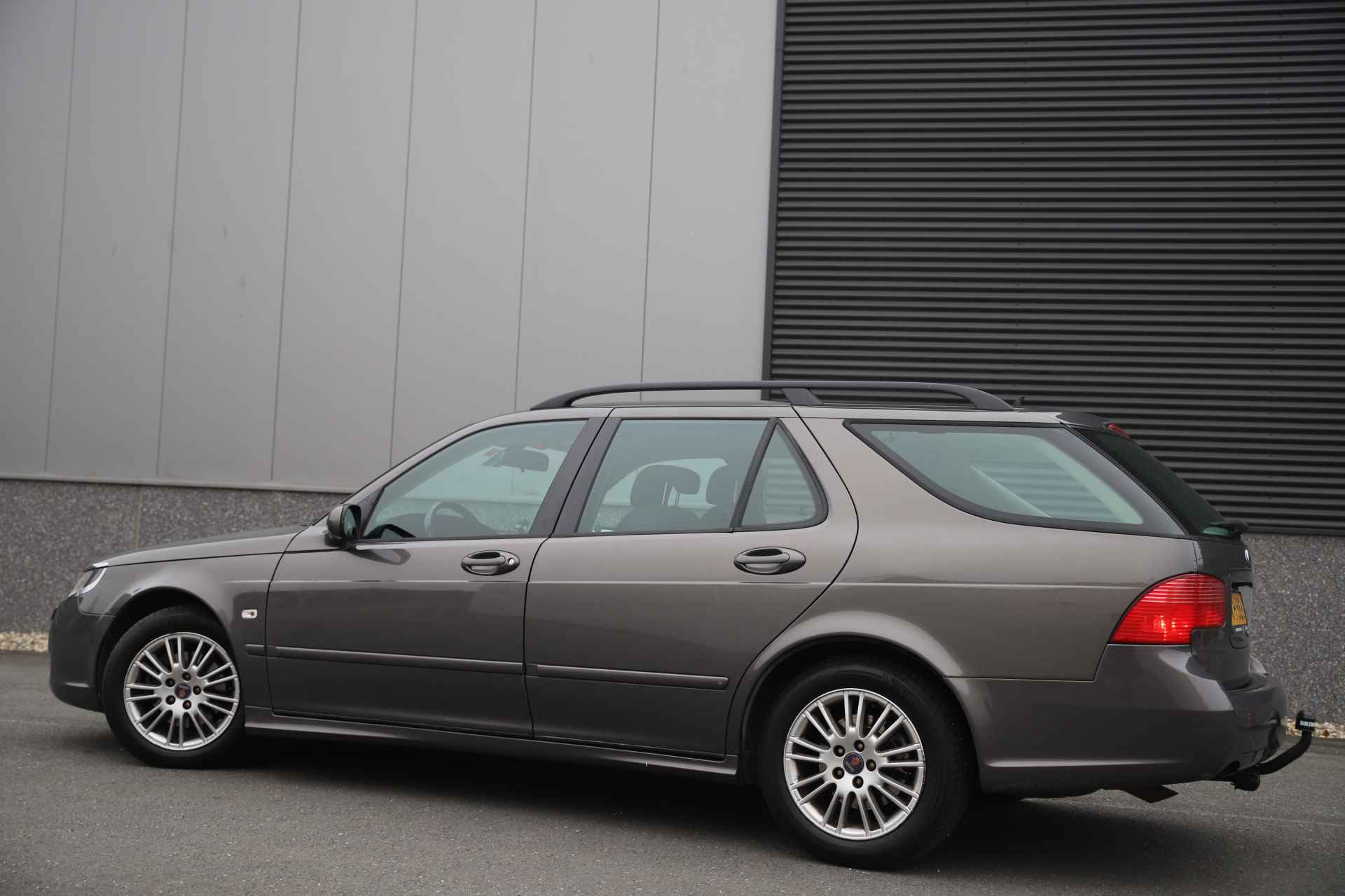 Saab 9-5 Estate 2.0t 150pk Business-Nordic/Cruise/Trekhaak/Nieuwe APK - 18/24