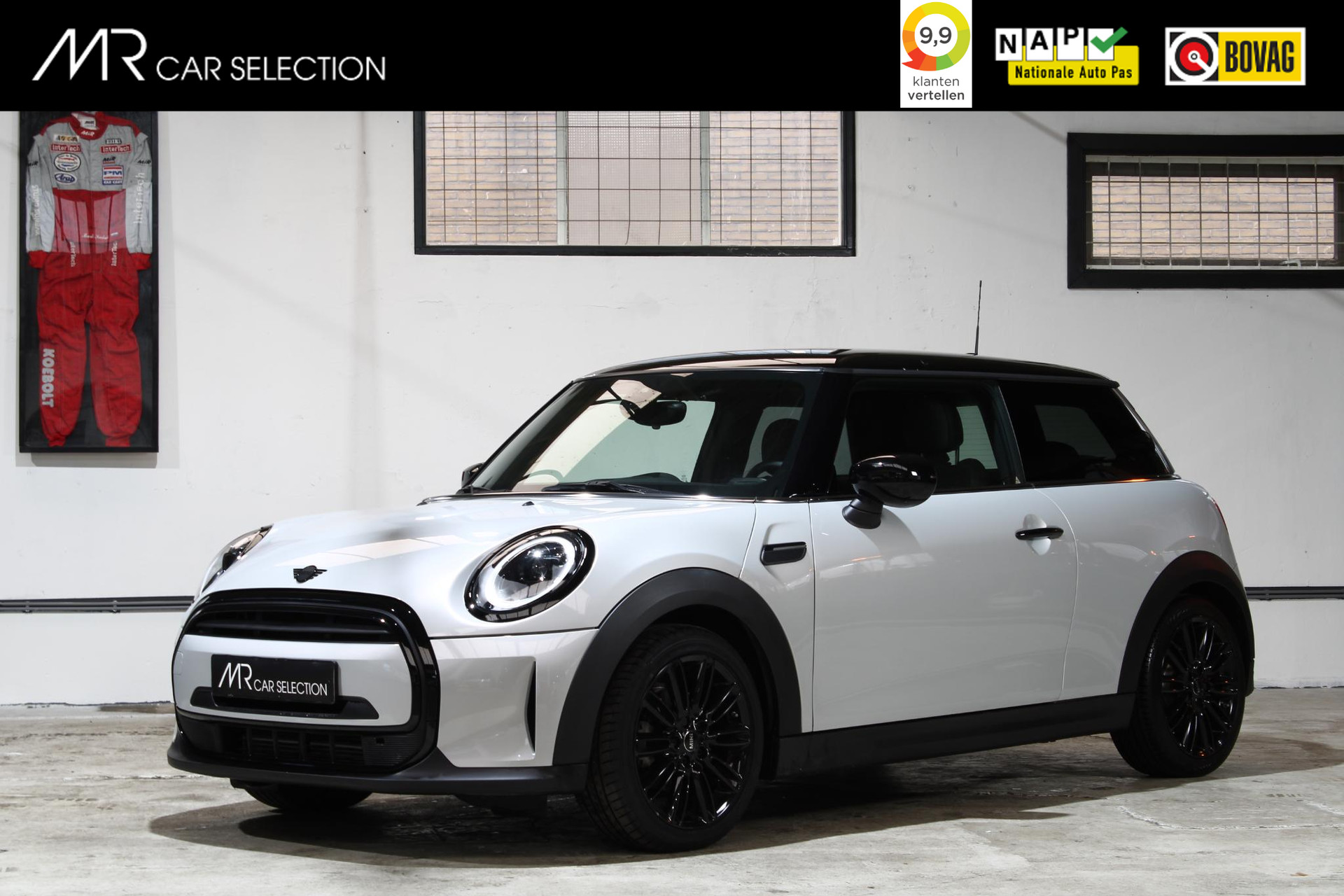 Mini Mini 1.5 Cooper Business Edition | LED | Stoelverwarming | Sportstoelen | Apple Carplay | Keyless | NL Auto |