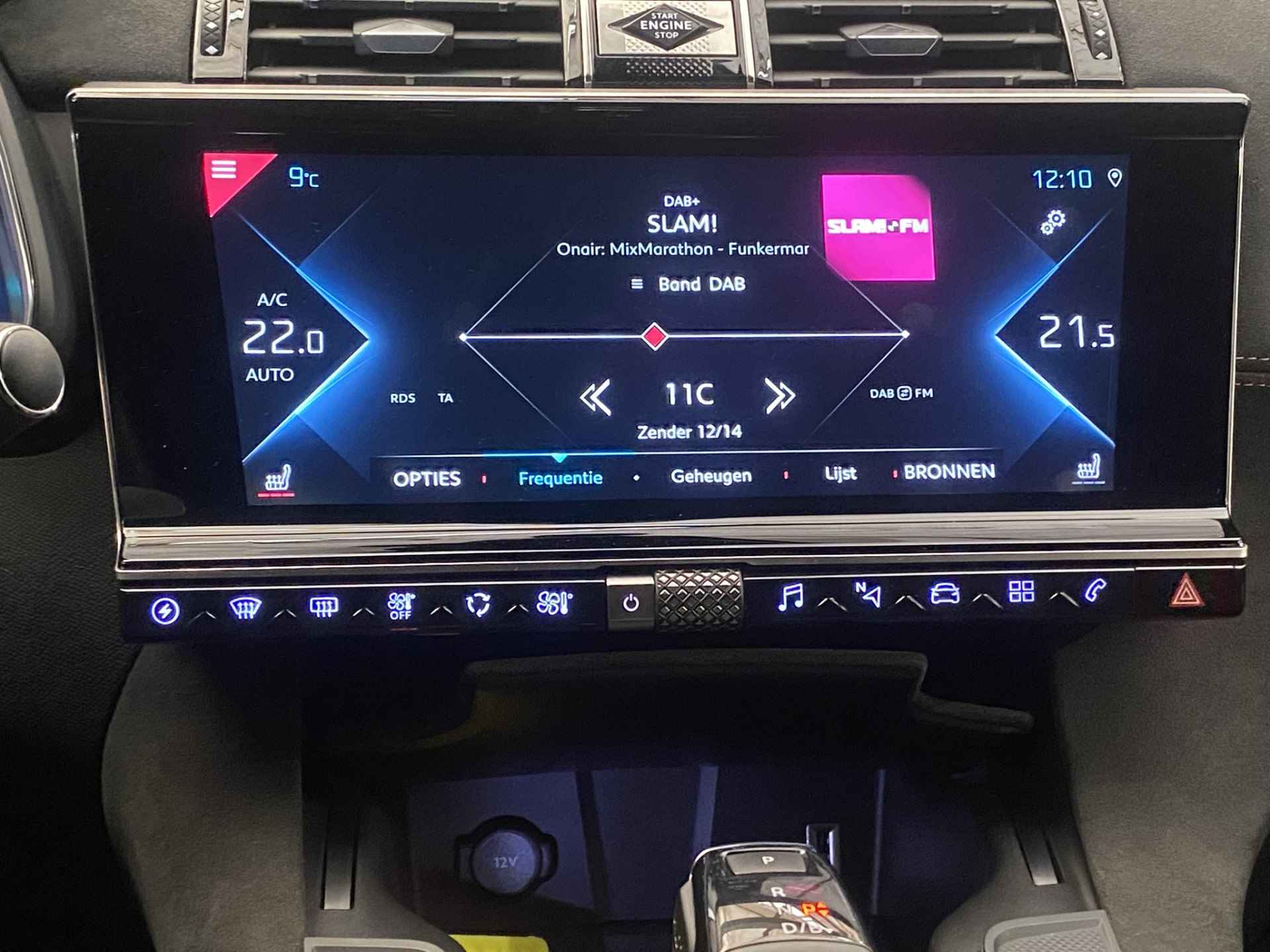 DS 7 Crossback E-Tense Performance Line 225PK Automaat | Camera | Leder/Alcantara | Keyless | LED | 18" Lichtmetaal | Parkeersensoren | Apple/Android Carplay | Clima | Cruise - 13/22