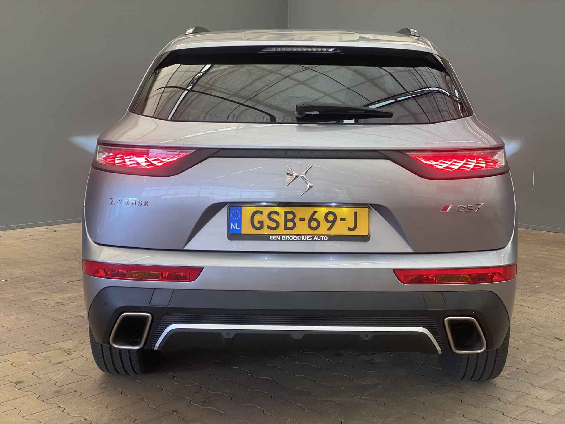 DS 7 Crossback E-Tense Performance Line 225PK Automaat | Camera | Leder/Alcantara | Keyless | LED | 18" Lichtmetaal | Parkeersensoren | Apple/Android Carplay | Clima | Cruise - 9/22