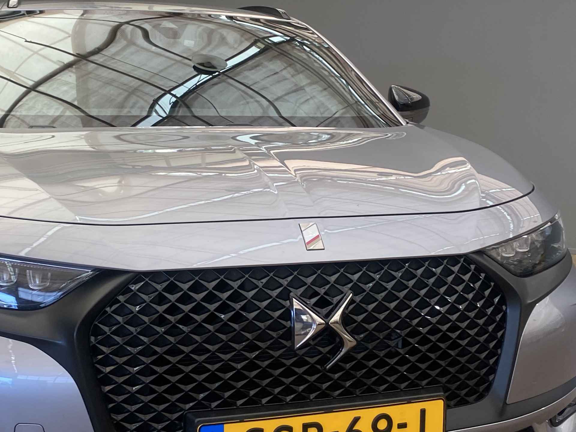 DS 7 Crossback E-Tense Performance Line 225PK Automaat | Camera | Leder/Alcantara | Keyless | LED | 18" Lichtmetaal | Parkeersensoren | Apple/Android Carplay | Clima | Cruise - 11/22