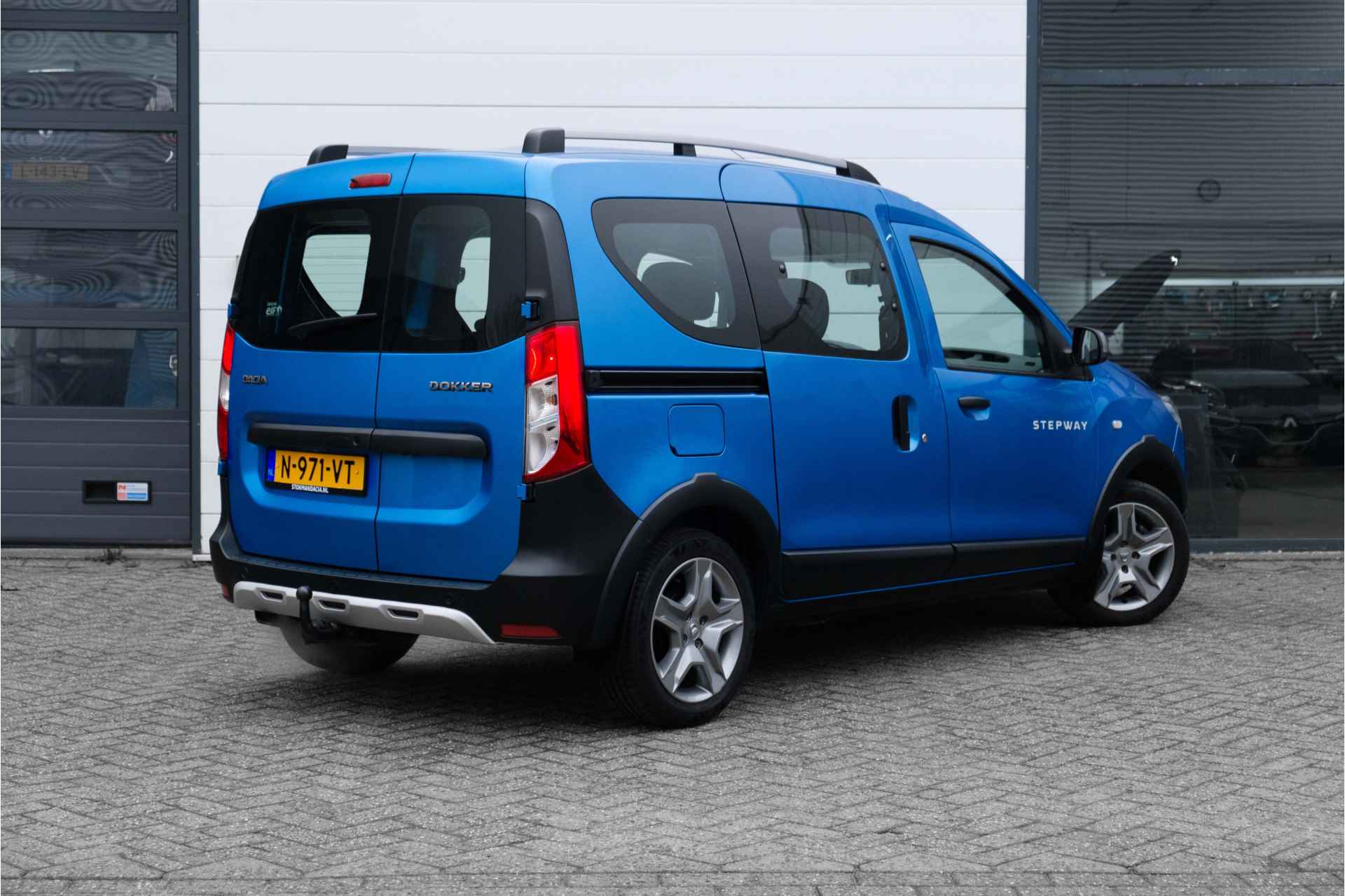 Dacia Dokker 1.2 TCe 115 PK STEPWAY |Trekhaak | Parkeersensoren met camera | NAVI | Cruise controle | incl. Bovag rijklaarpakket met 12 maanden garantie | - 2/43