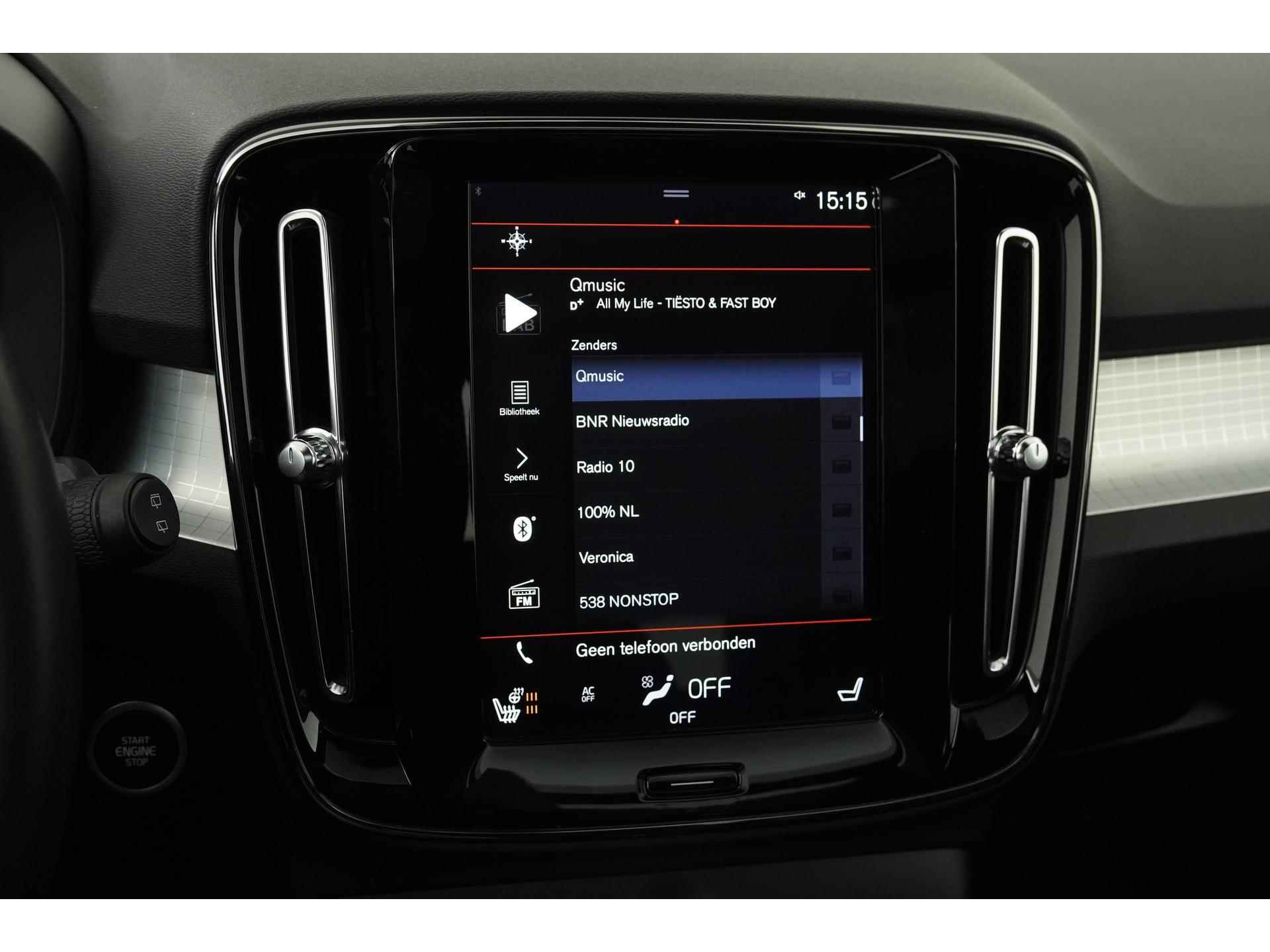 Volvo XC40 2.0 T4 Momentum Pro Automaat | Trekhaak | Panoramadak | Camera | Zondag Open! - 15/47
