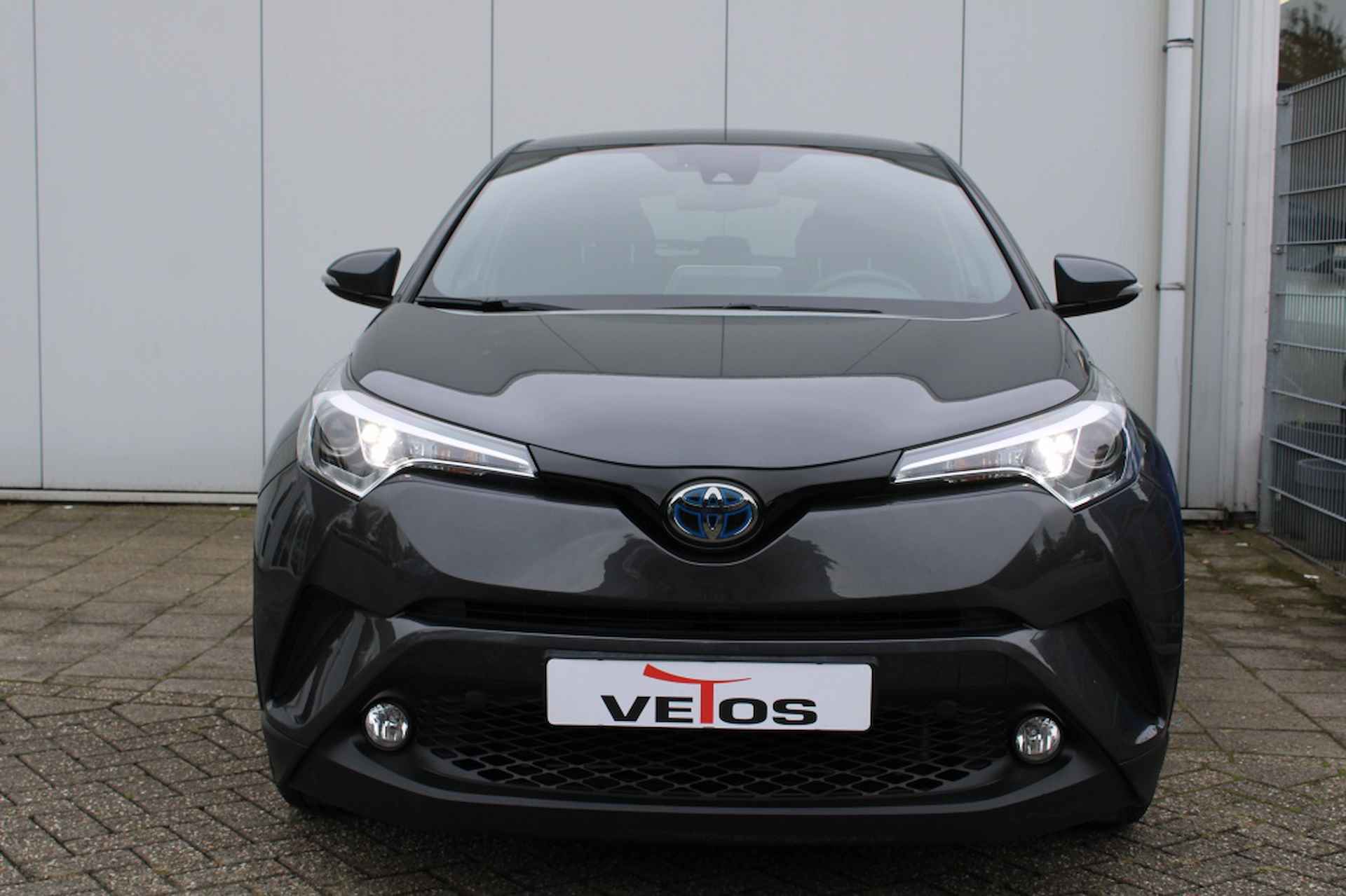 Toyota C-HR 1.8 Hybrid Dynamic - 10/28