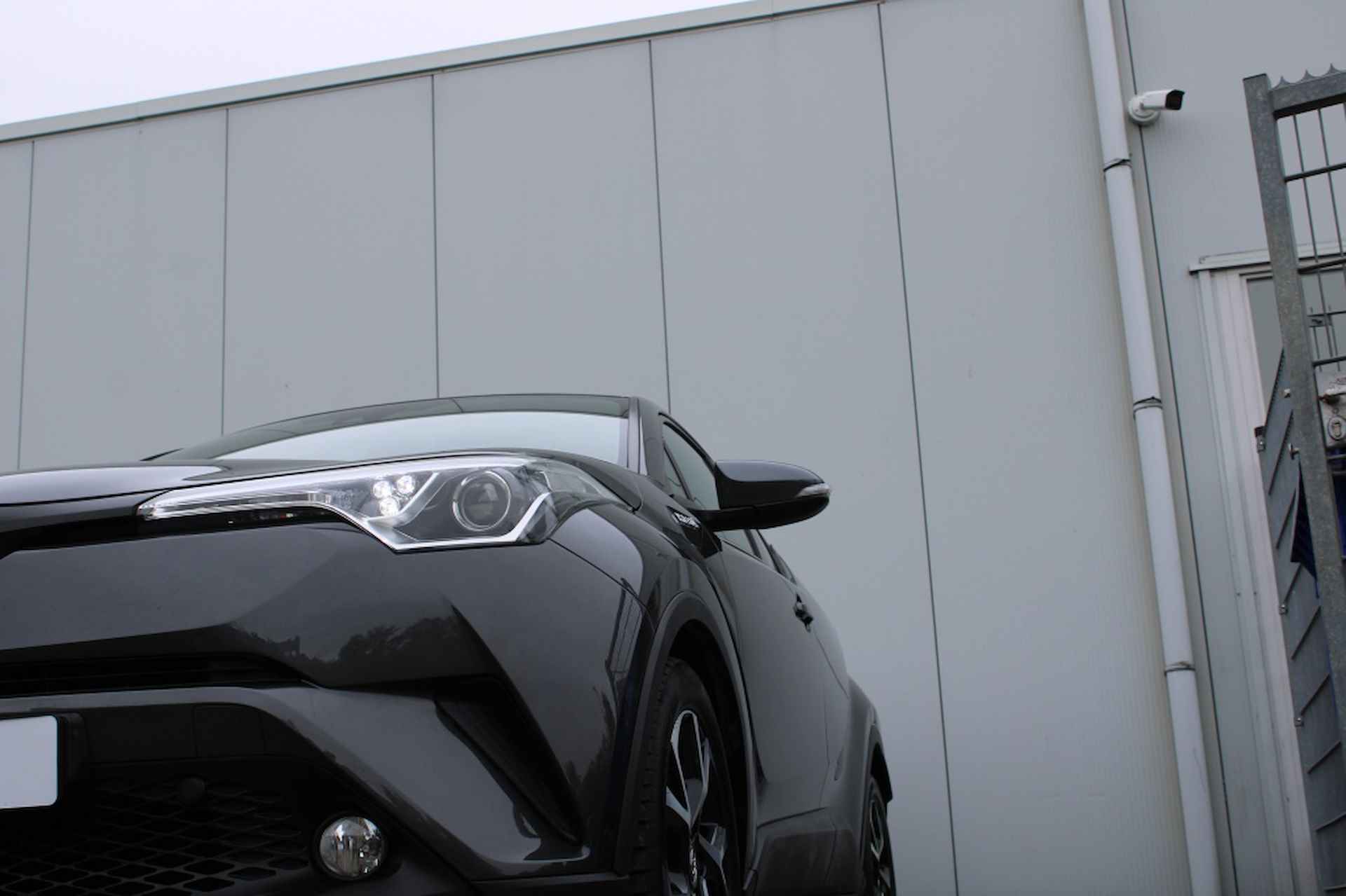 Toyota C-HR 1.8 Hybrid Dynamic - 11/28