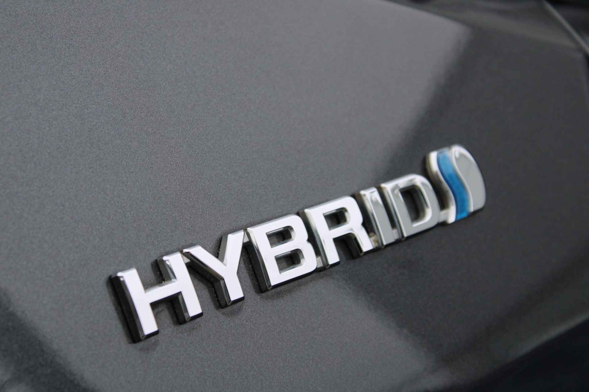 Toyota C-HR 1.8 Hybrid Dynamic - 12/28