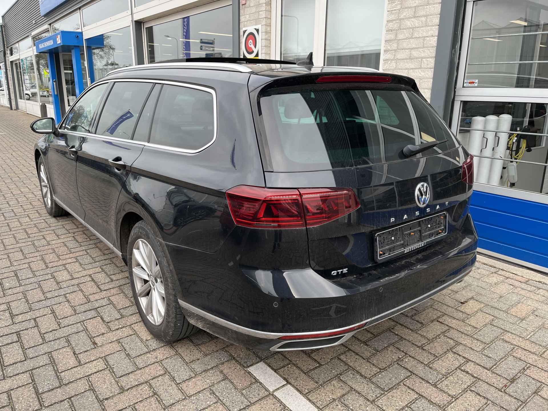 Volkswagen Passat Variant 1.4 TSI PHEV GTE Business / AUTOMAAT/ PANO/ 360 CAMERA/ PARK. SENSOREN/ DCC/ VOLLEDIG LEDER/ MEMORY SEATS/ HEAD-UP DISPLAY/ DODE HOEK/ STOELVERWARM. V&A/ KEYLESS/ ERGO COMFORT/ ADAPT. CRUISE/ APP-CONNECT/ NAVI/ CLIMA/ - 3/36