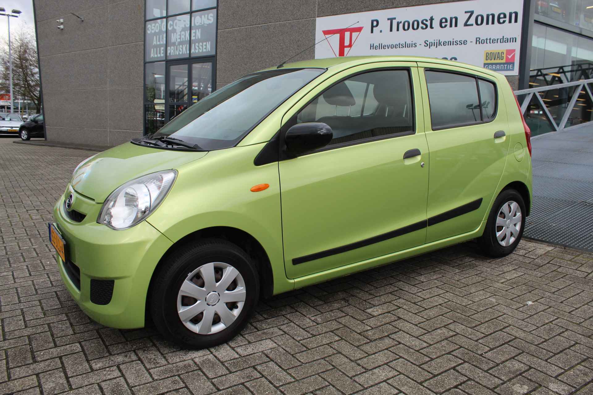 Daihatsu Cuore 1.0 Trend Automaat Verschuifbare achterbank/Airco/Origineel NL/Dealer Onderhouden/Eerste Eigenaar/Slechts 53.000KM!!! - 4/18