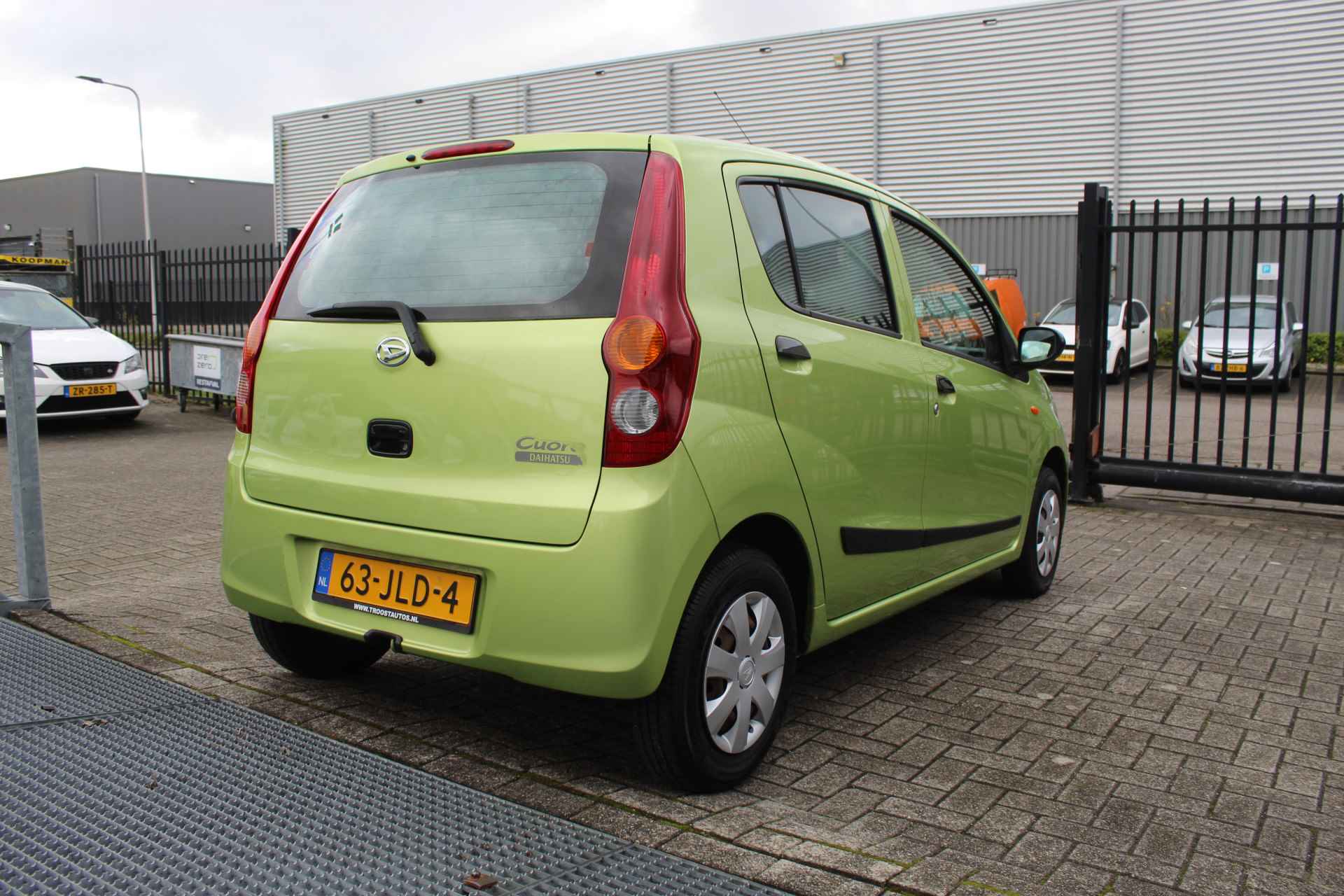 Daihatsu Cuore 1.0 Trend Automaat Verschuifbare achterbank/Airco/Origineel NL/Dealer Onderhouden/Eerste Eigenaar/Slechts 53.000KM!!! - 10/18