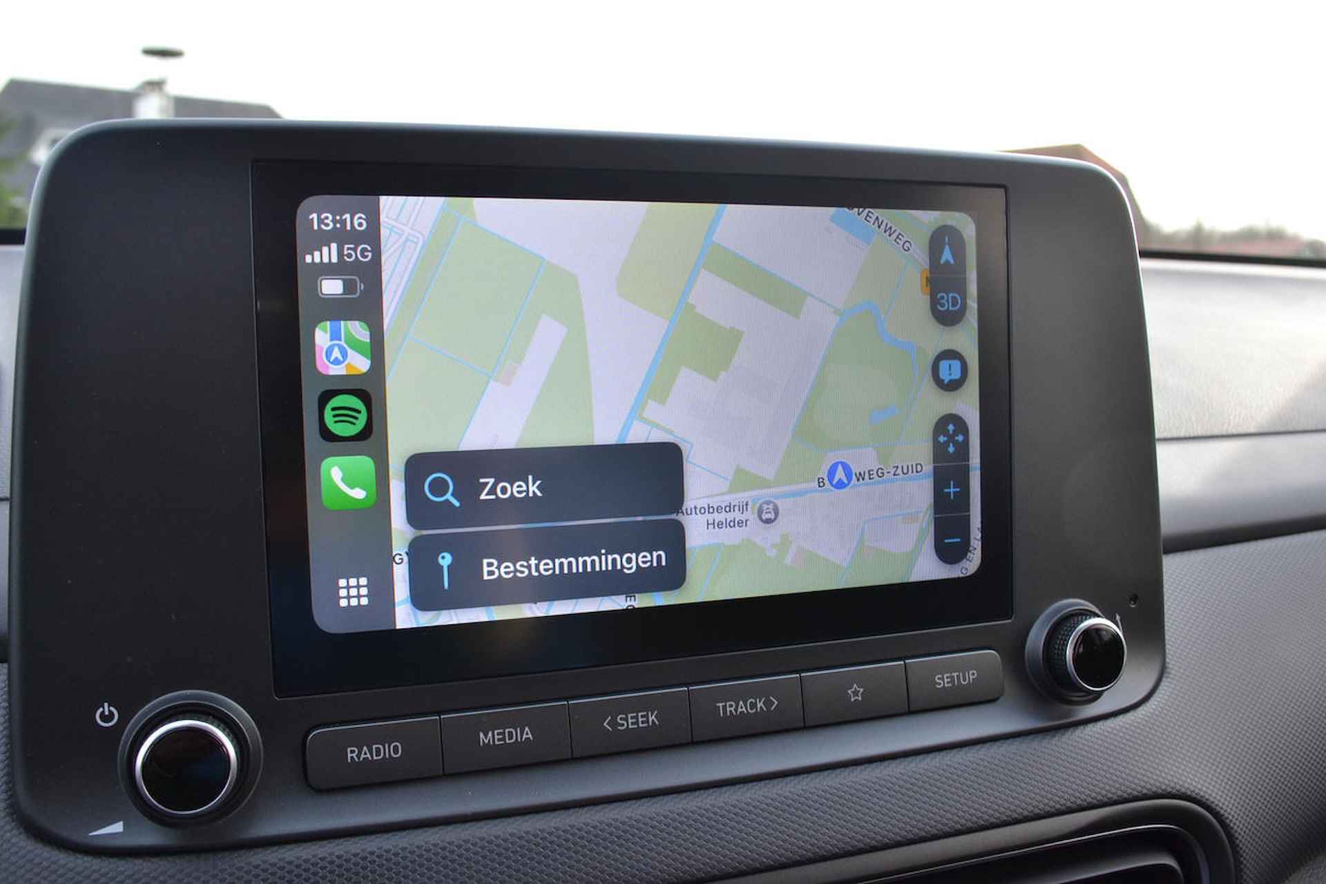 Hyundai KONA 1.6 HEV COMFORT|CARPLAY|CAMERA|TWO TONE - 11/37