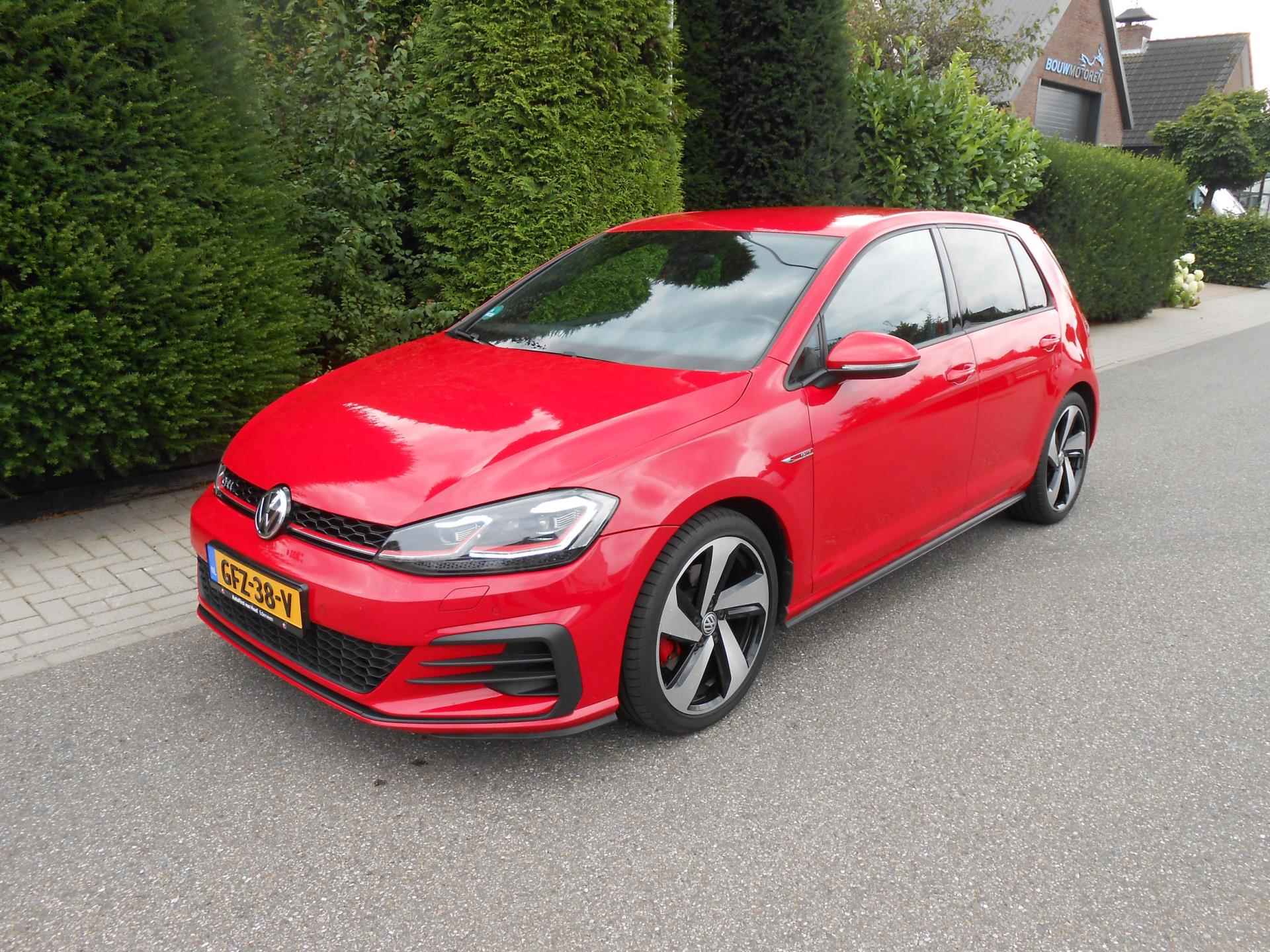 Volkswagen GOLF 2.0 TSI GTI Performance - 3/55