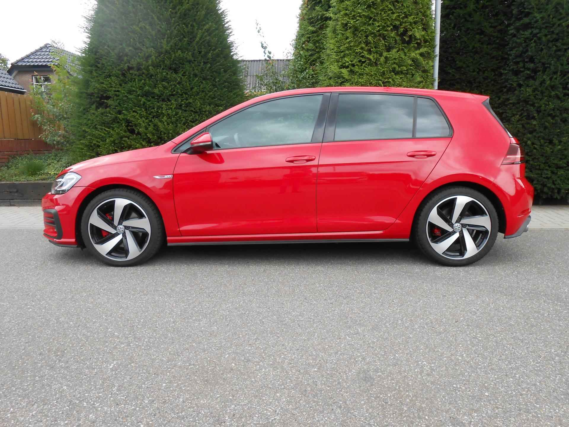 Volkswagen GOLF 2.0 TSI GTI Performance - 5/55