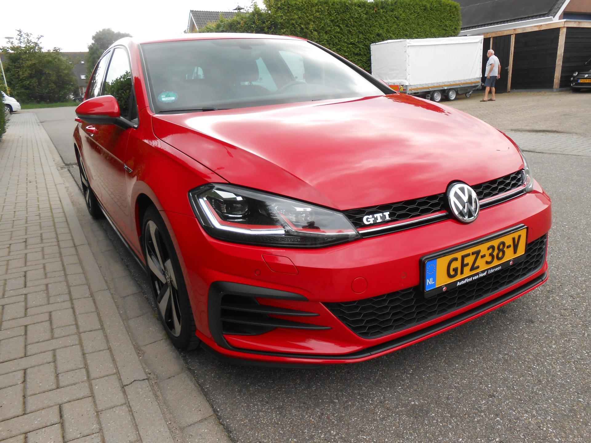 Volkswagen GOLF 2.0 TSI GTI Performance - 9/55