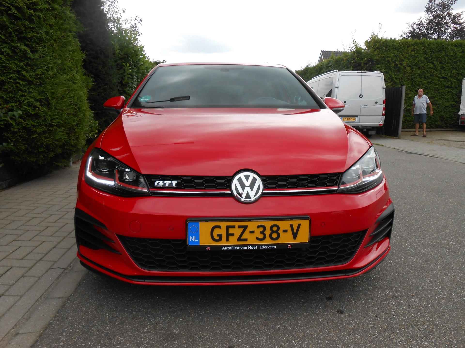 Volkswagen GOLF 2.0 TSI GTI Performance - 11/55