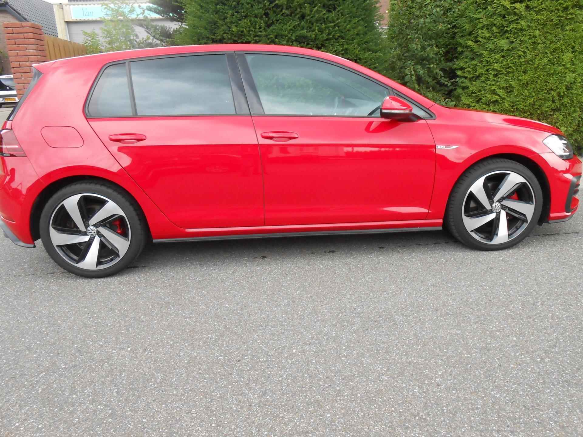 Volkswagen GOLF 2.0 TSI GTI Performance - 42/55