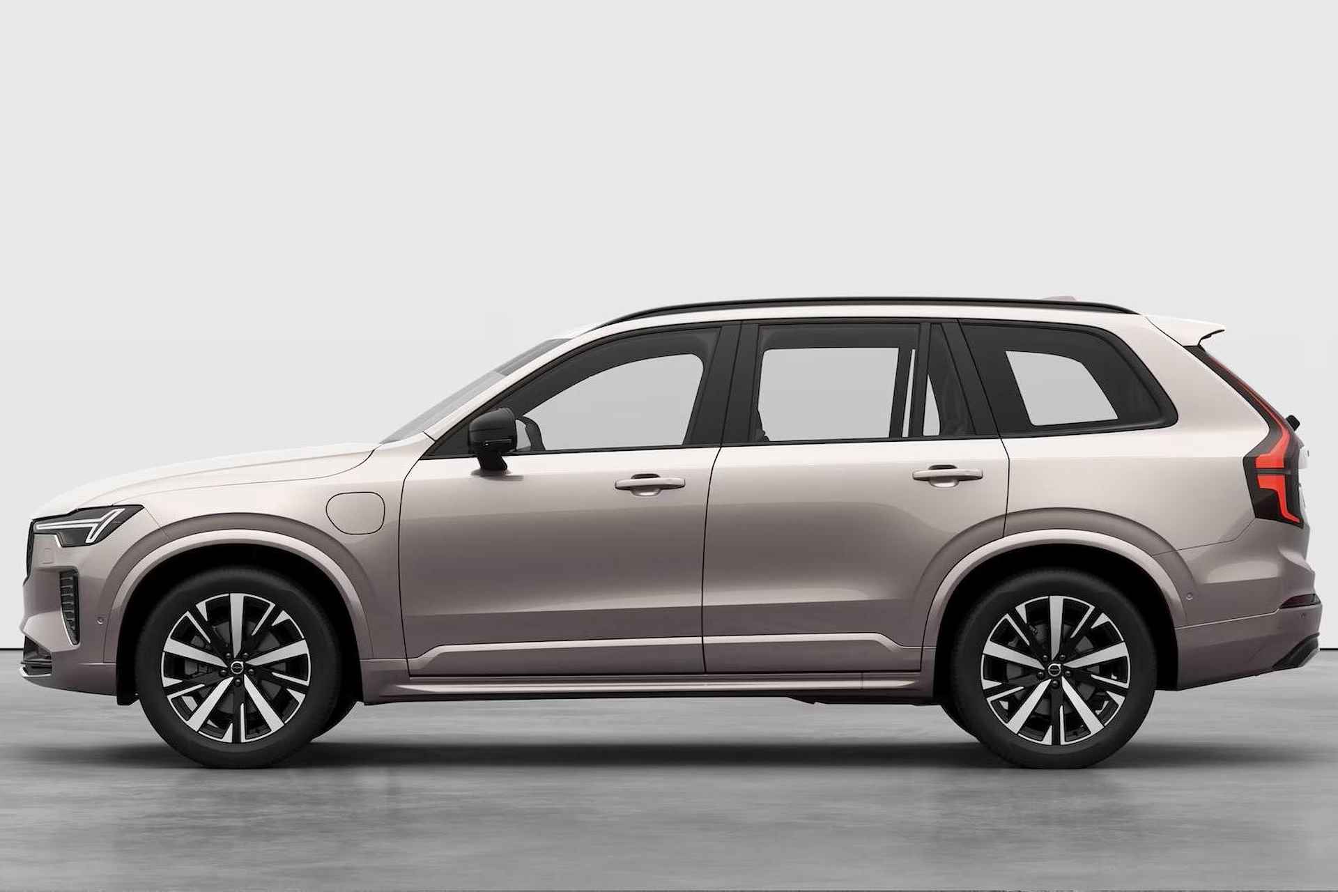 Volvo XC90 T8 Plug-in hybrid AWD Ultra Dark | Facelift! | 360 graden camera | Harman & Kardon audiosysteem | Adaptive cruise control | Panoramisch dak | Head-up display | Lichtmetalen velgen 21'' - 3/10