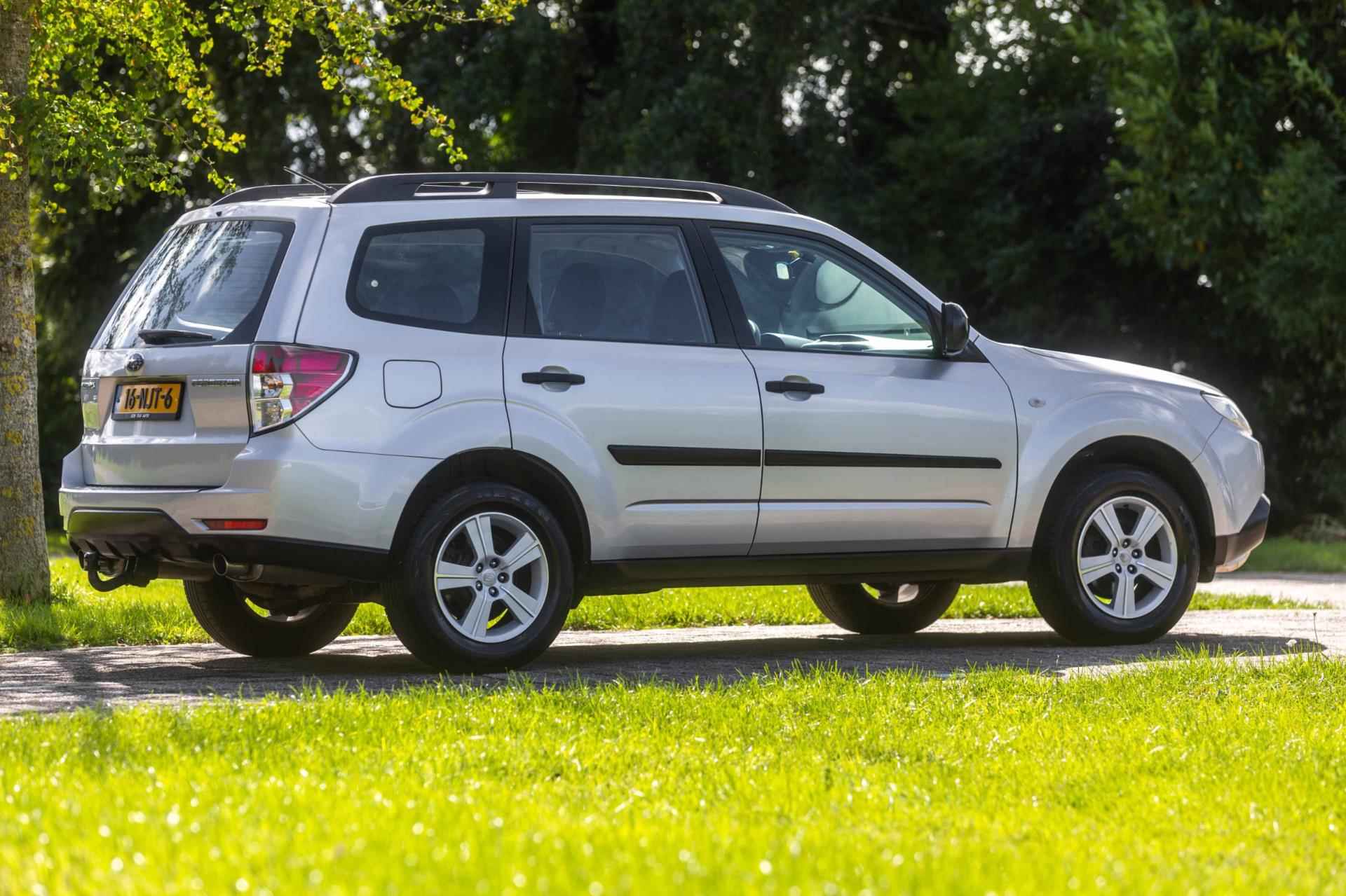 Subaru Forester 2.0 X Comfort AWD NL-auto KM-stand + NAP - 2/34