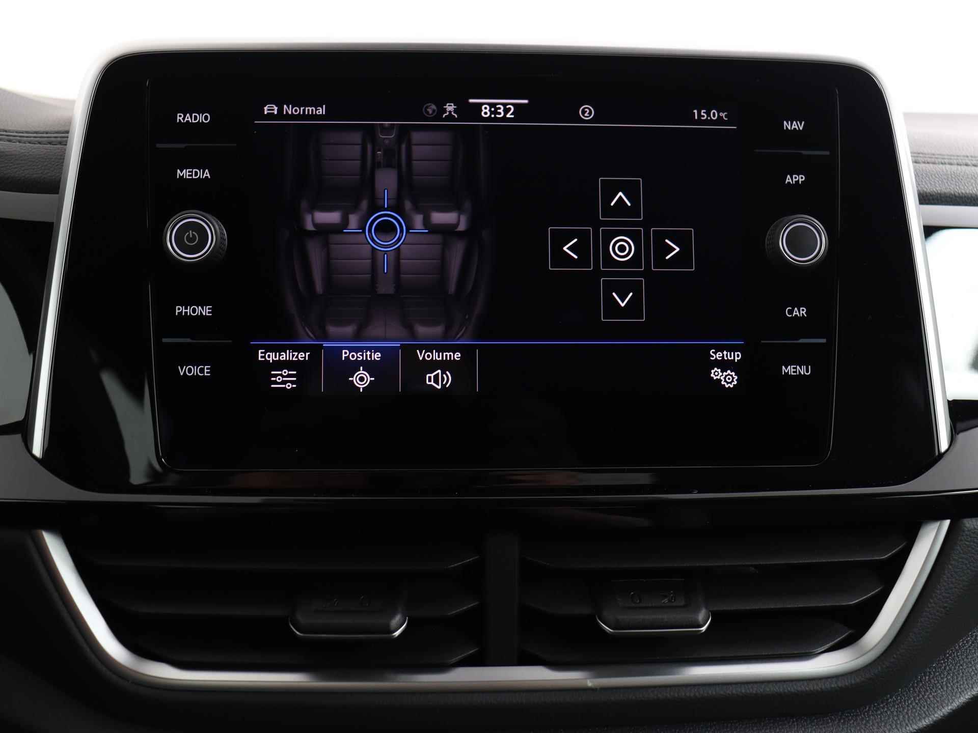 Volkswagen T-Roc Cabrio 1.5 TSI 150PK R-Line DSG | Navi | Camera | Stoel- en stuurverwarming | Adaptive Cruise | Apple CarPlay | Park Assist | 17" LM | - 41/55