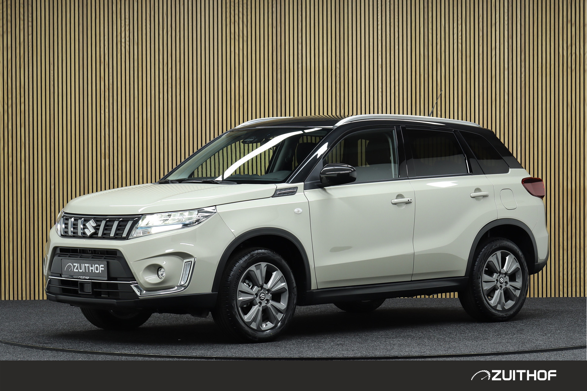 Suzuki Vitara 1.5 Hybrid Automaat Select | Navigatie | Adaptive Cruise | Camera | Two tone | Full led