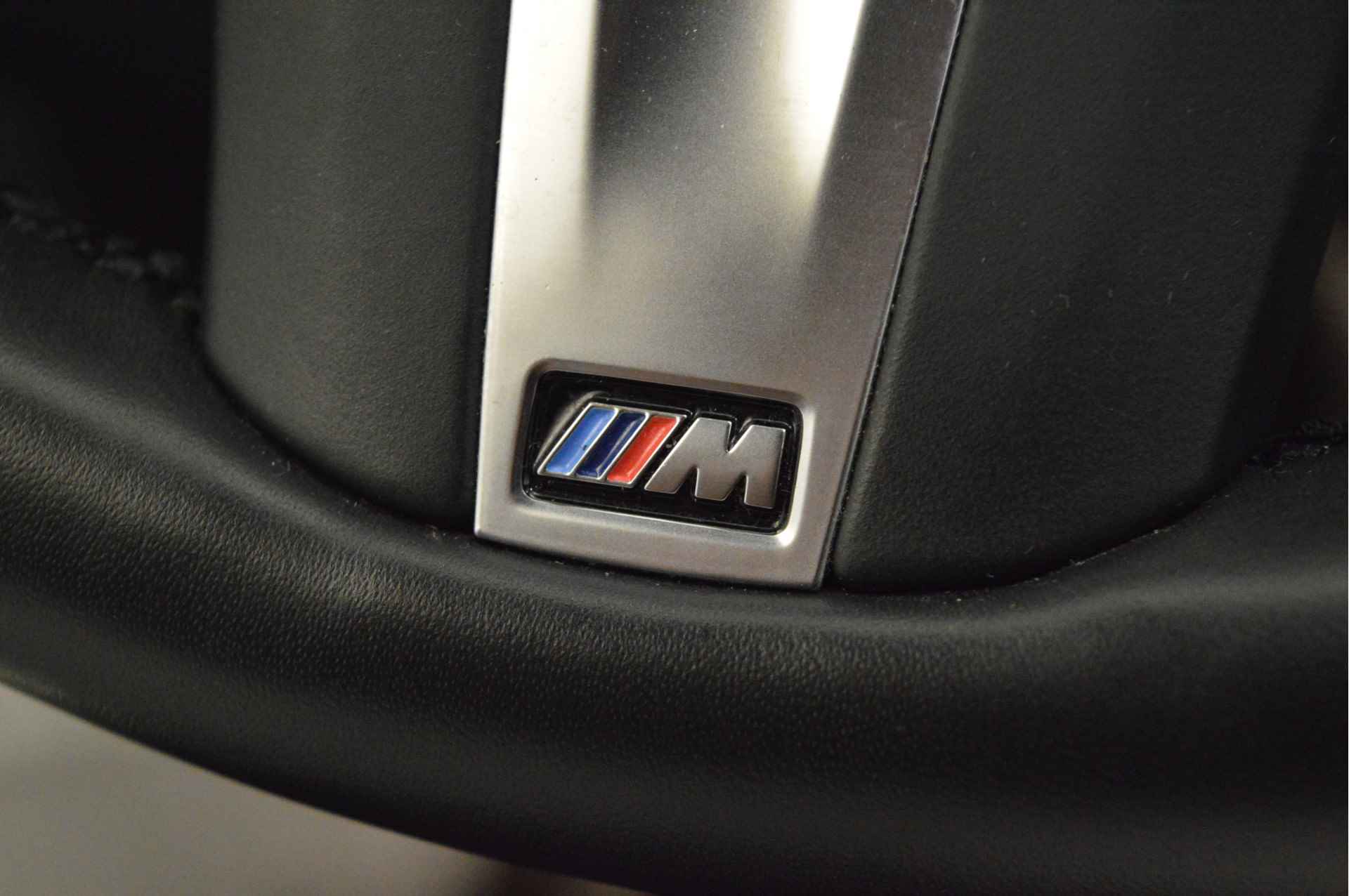 BMW 1-serie 118i Executive Sport Line Automaat / Sportstoelen / LED /  Live Cockpit Professional / Cruise Control / PDC voor + achter - 6/22