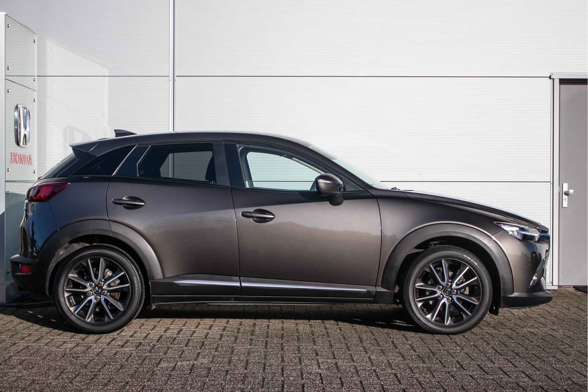 Mazda CX-3 2.0 SkyActiv-G 120 GT-M - All in rijklaarprijs | Navi | Blind spot | BOSE | Afn. trekhaak | Stoelverw. - 3/44