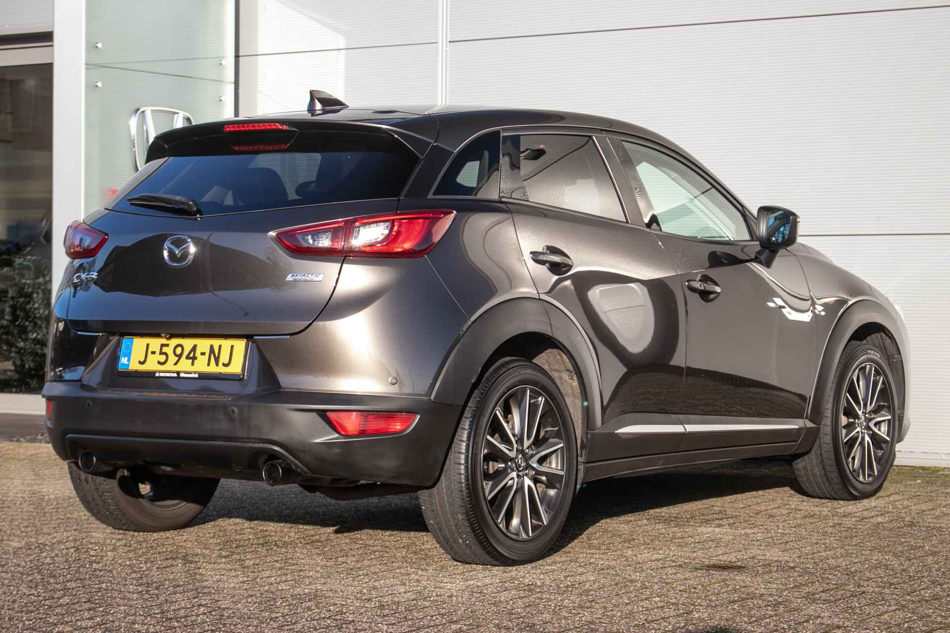 Mazda CX-3 2.0 SkyActiv-G 120 GT-M - All in rijklaarprijs | Navi | Blind spot | BOSE | Afn. trekhaak | Stoelverw. - 4/44