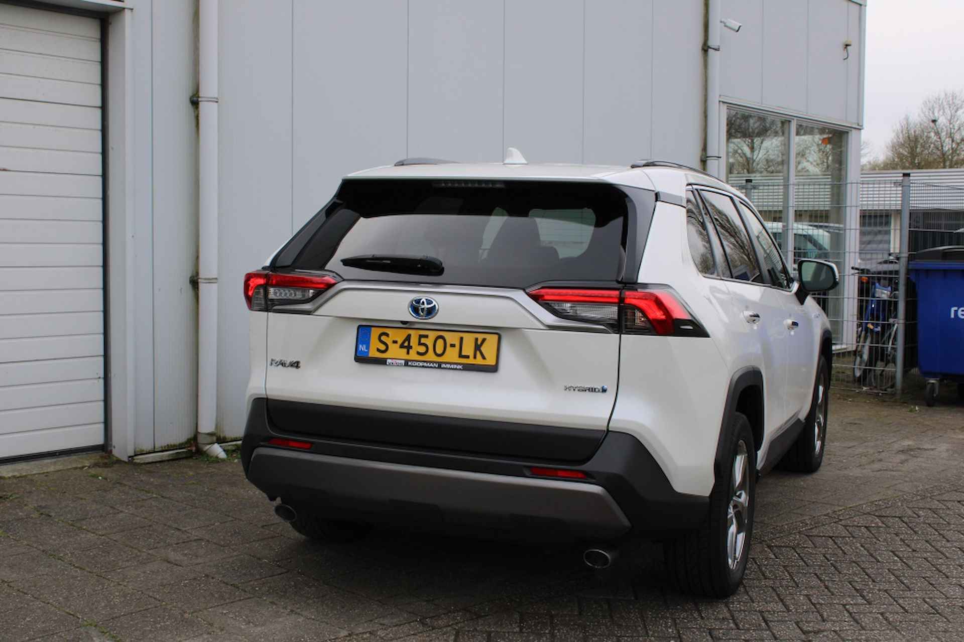 Toyota RAV4 2.5 Hybrid Executive - 4/34