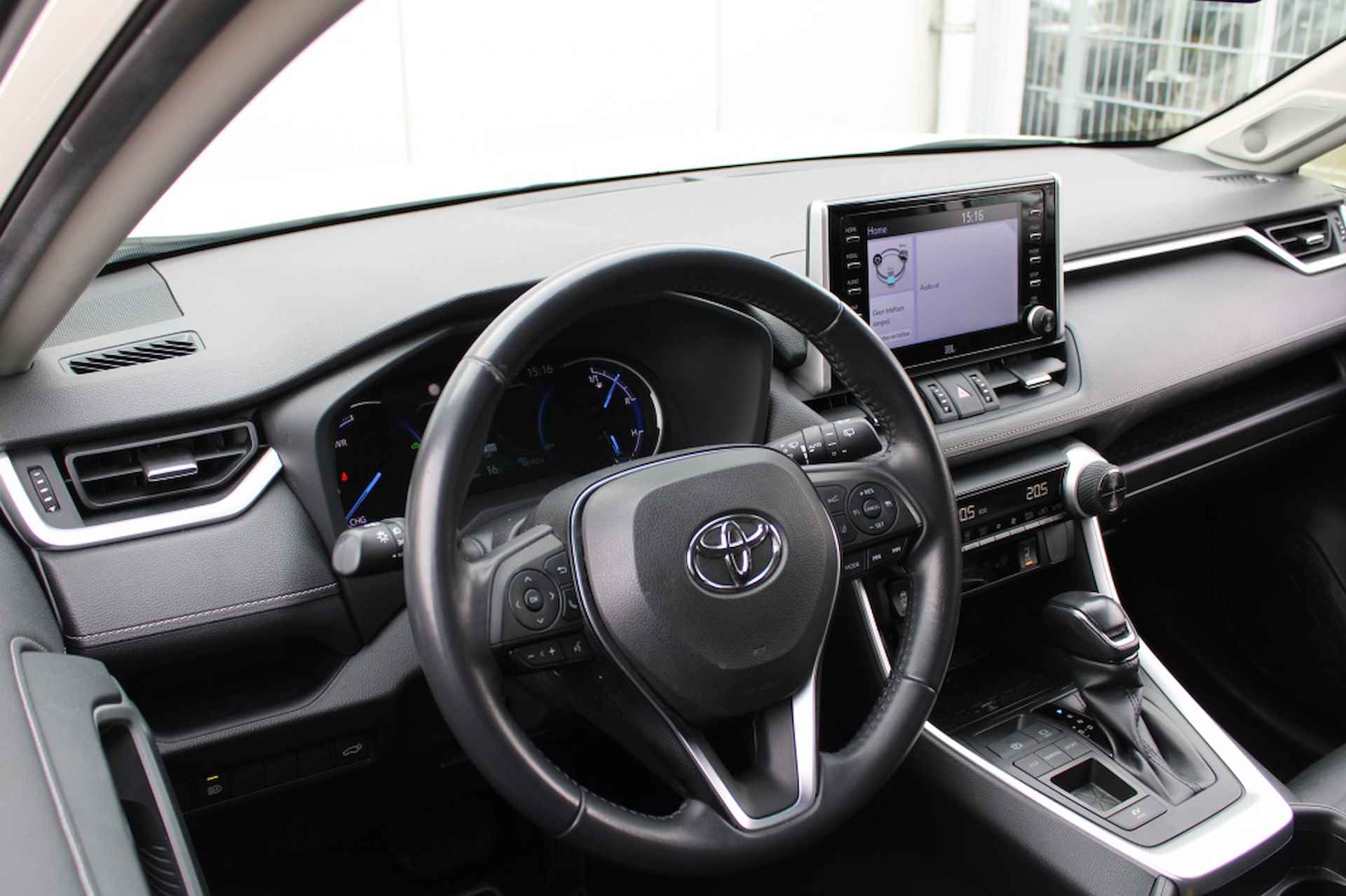 Toyota RAV4 2.5 Hybrid Executive - 27/34