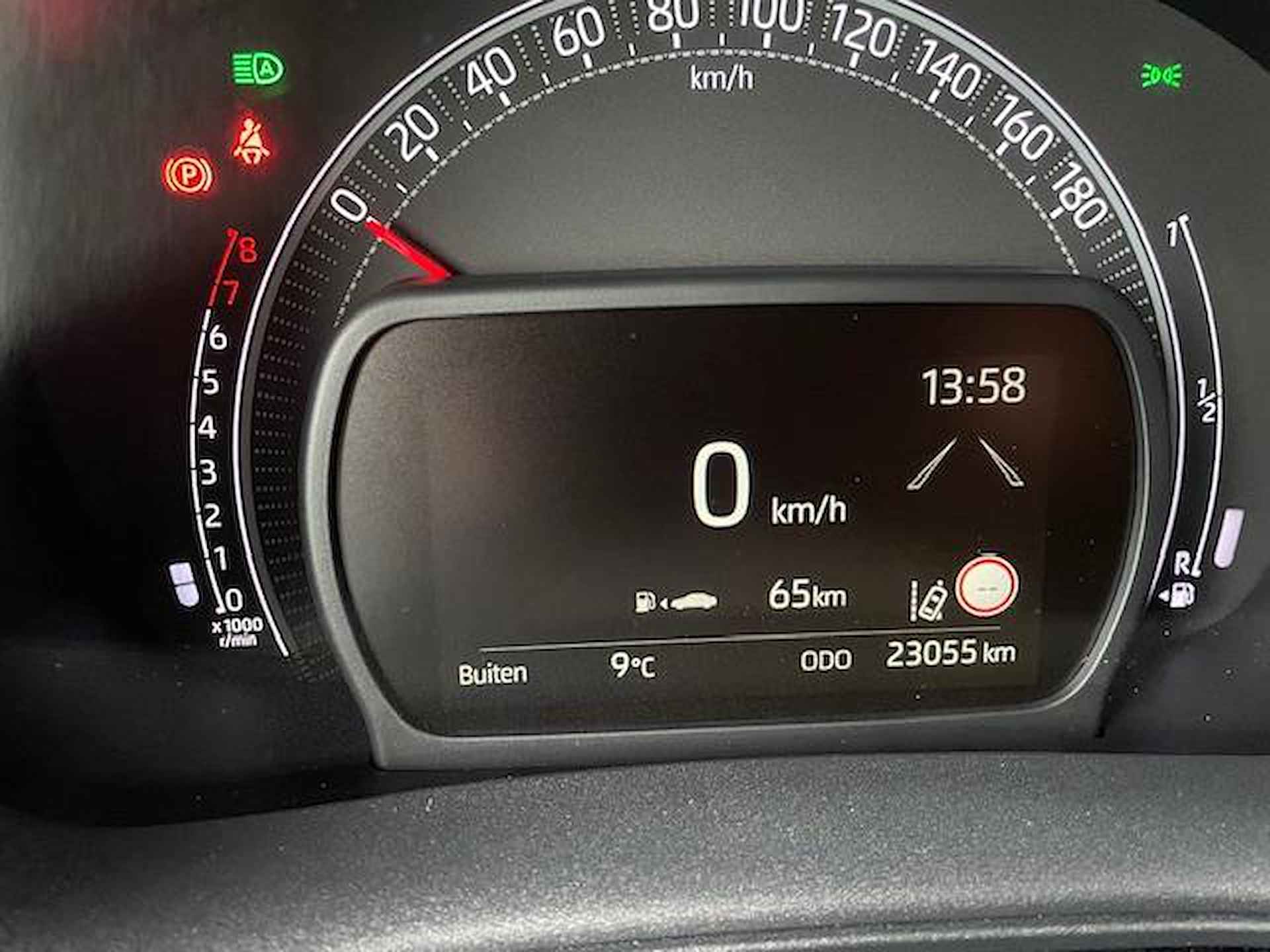 Toyota Aygo X 1.0 VVT-i MT First met lichtmetalen velgen - 13/20