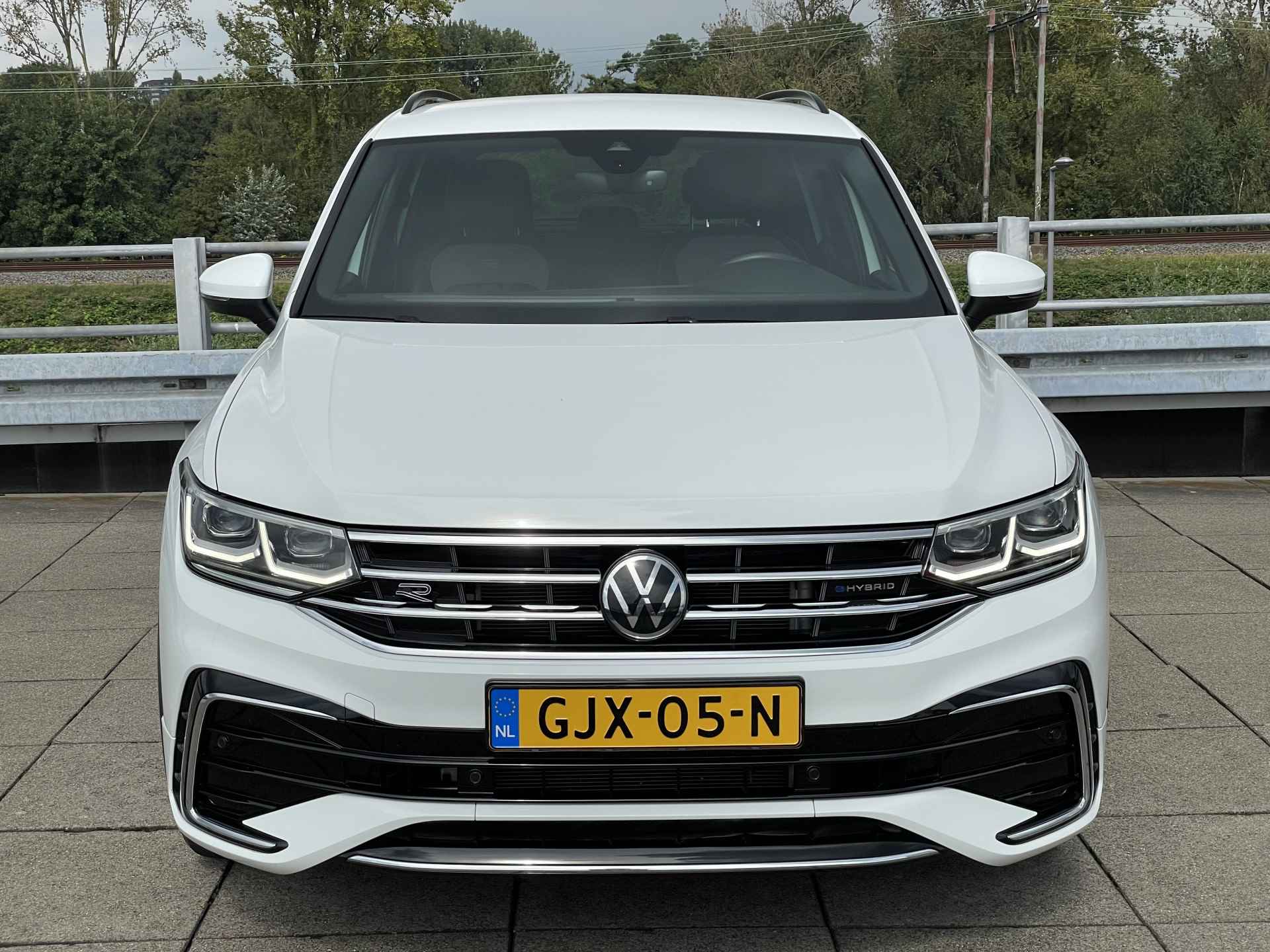 Volkswagen Tiguan 1.4 TSI eHybrid 245pk R-Line Business+ | Virtual Cockpit | Parkassist | Adaptive Cruise Control | - 36/42