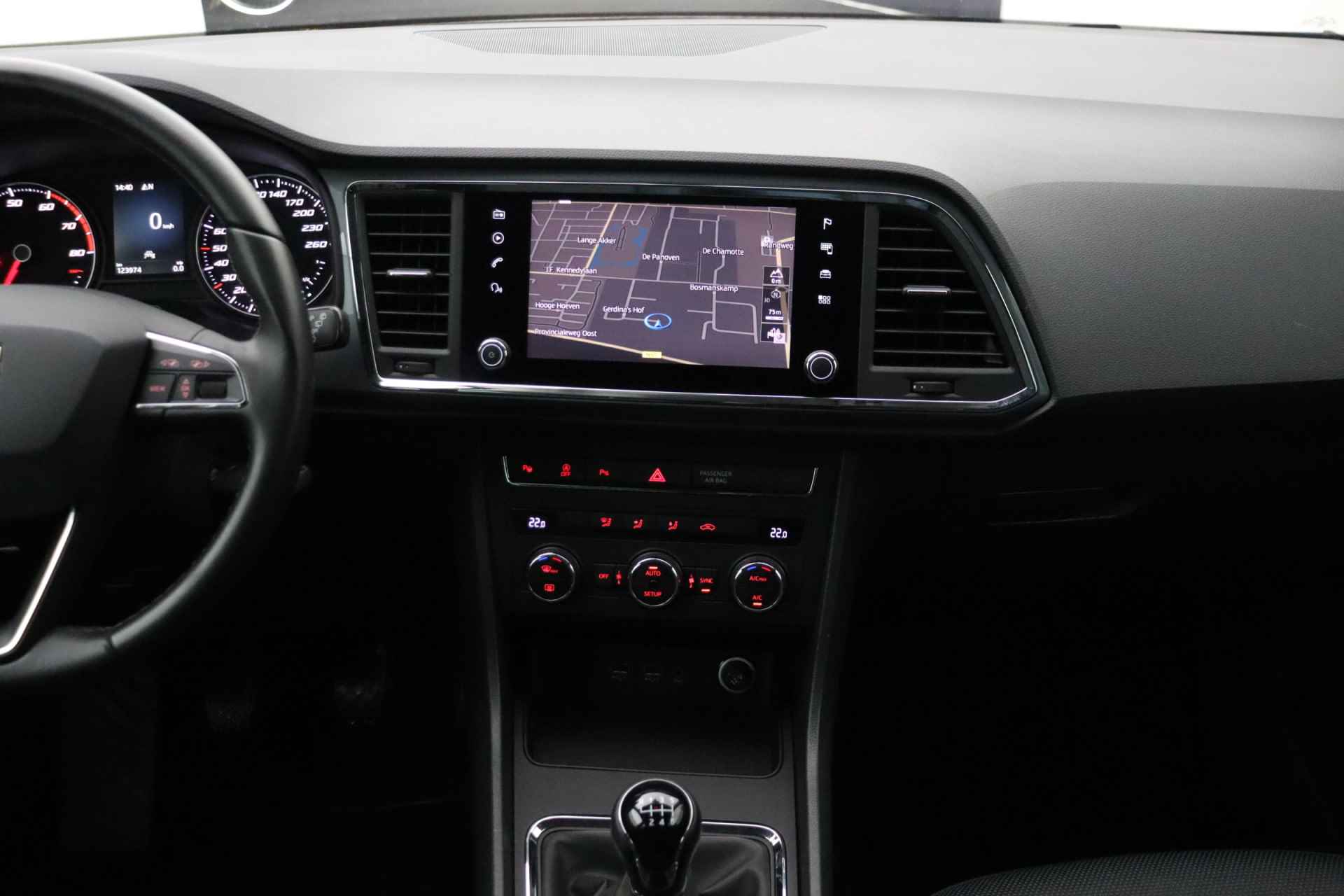 SEAT Ateca 1.0 TSI Business Intense | Trekhaak | Camera | LED koplampen | Apple carplay | DAB+ - 18/32