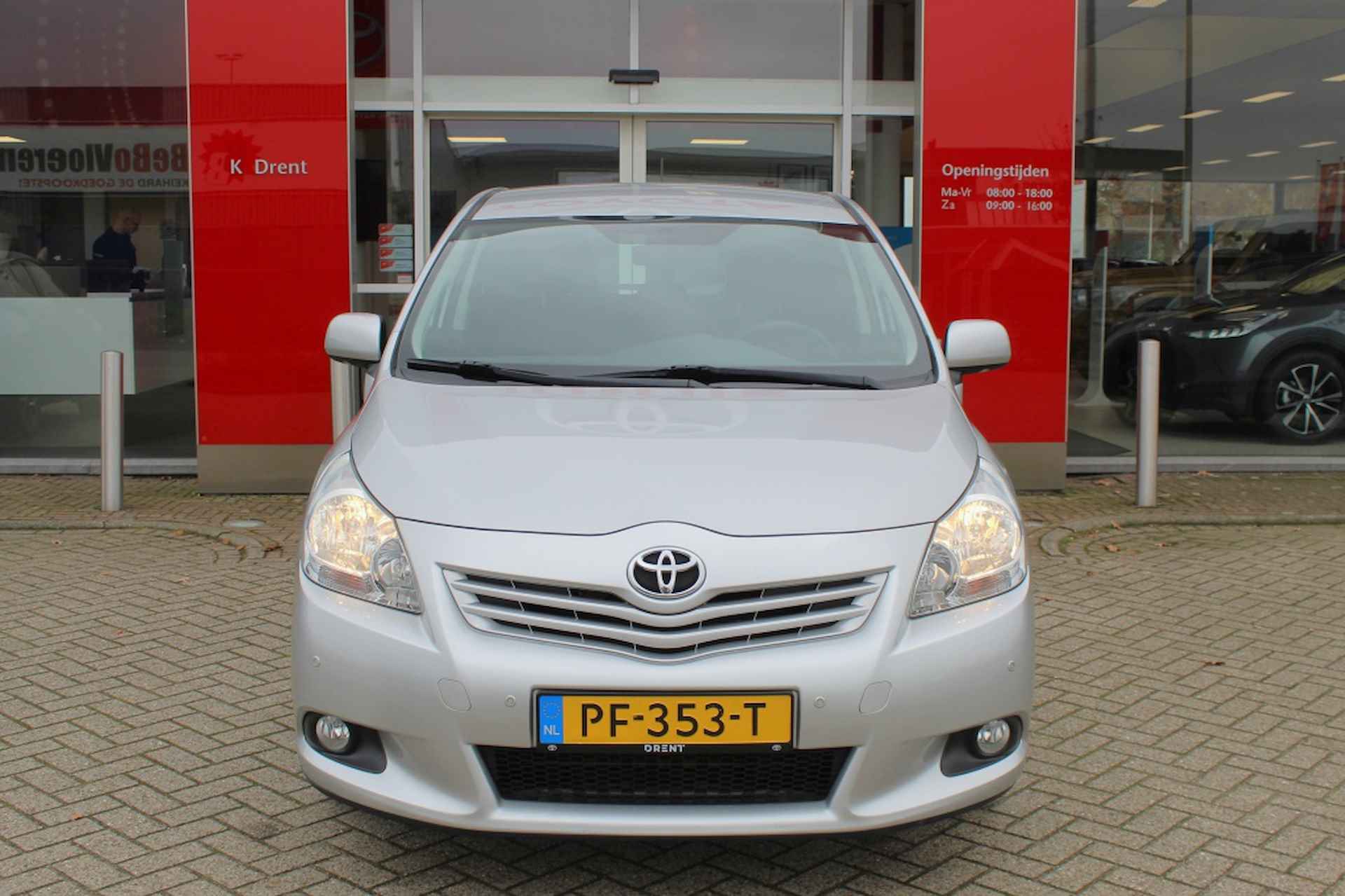 Toyota Verso 1.8 VVT-i Business | Trekhaak | Navi | Sensoren v/a | Cruise - 6/37