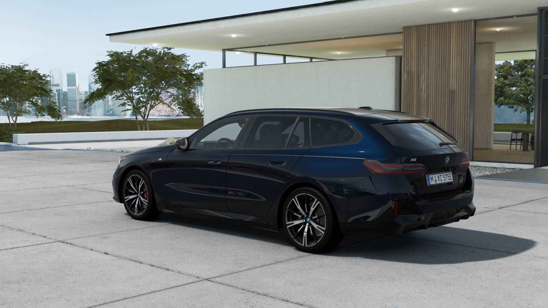 BMW i5 eDrive40 Touring M Sport Edition M Sportpakket Pro - 4/10