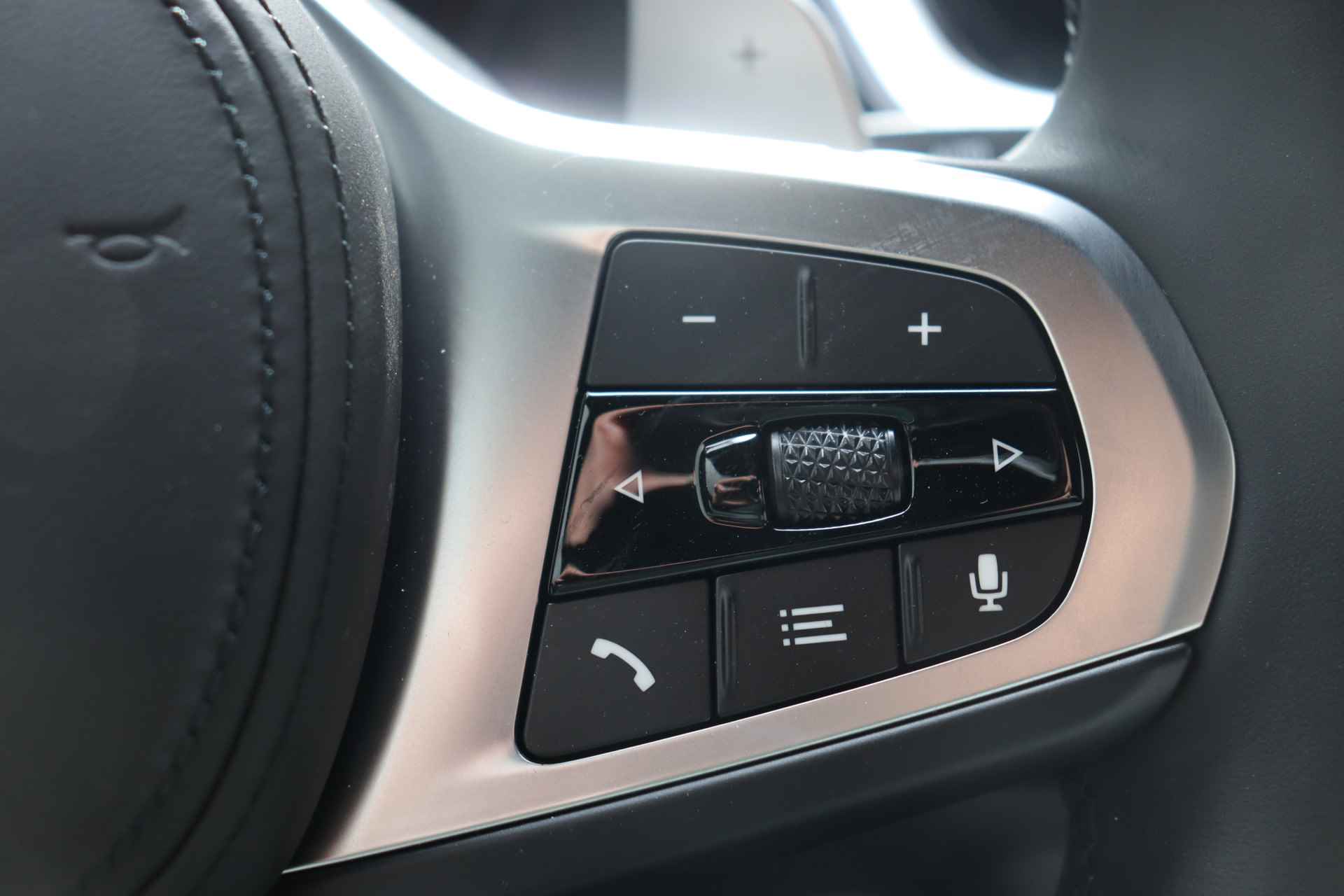 BMW Z4 Roadster M40i High Executive Automaat / M Sportstoelen / Adaptieve LED / Active Cruise Control / Adaptief M Onderstel / Comfort Access / Head-Up / Parking Assistant - 14/21