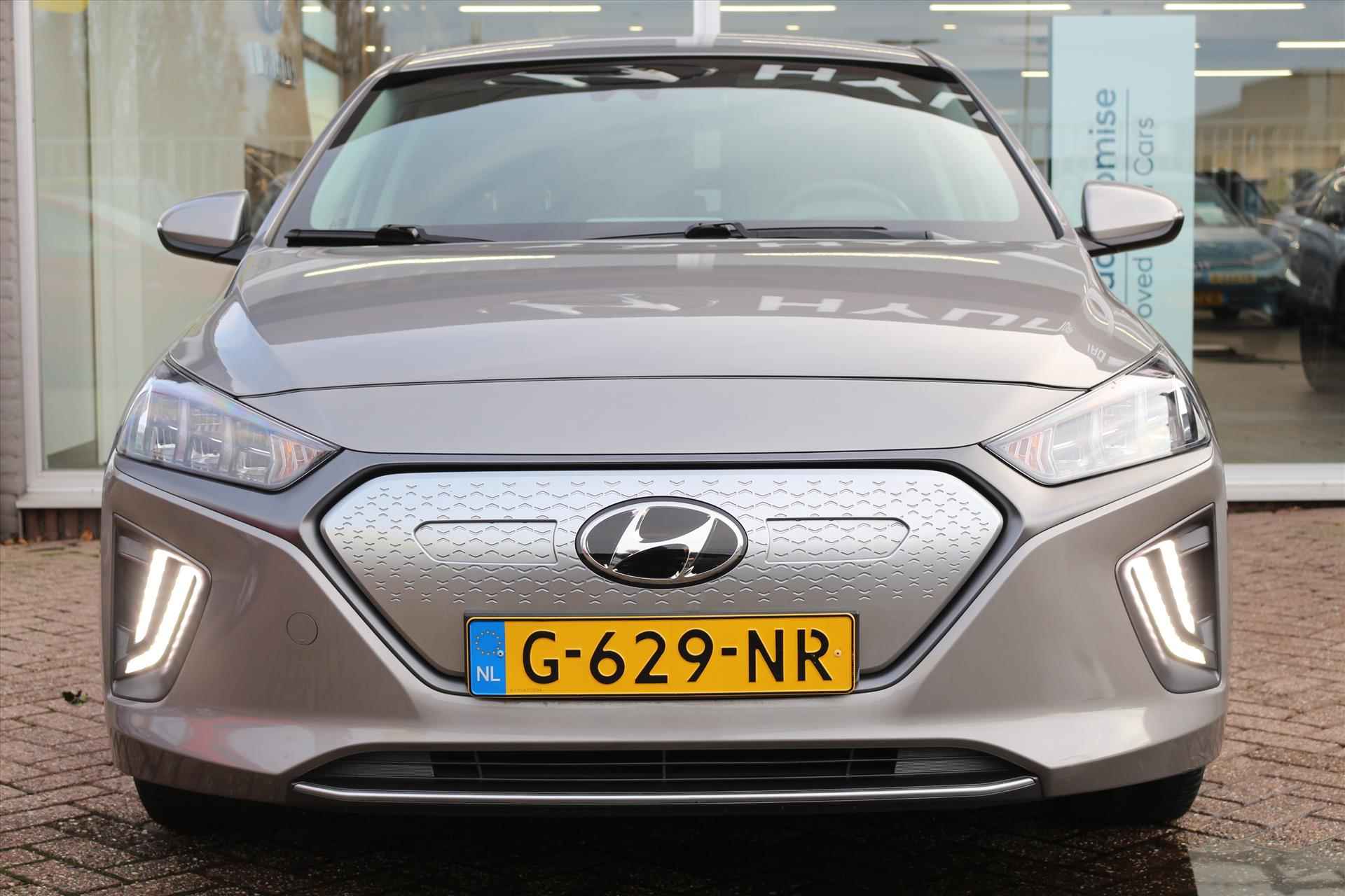 HYUNDAI Ioniq EV 136pk Comfort RIJKLAAR - 4/9