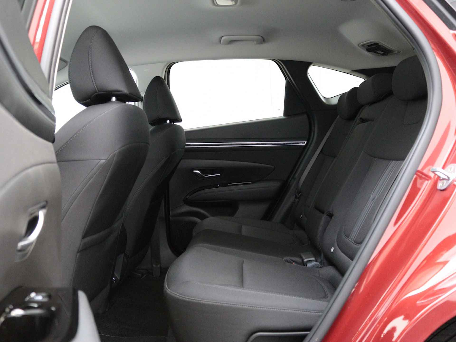 Hyundai Tucson 1.6 T-GDI PHEV Comfort Smart | Airco | Navigatie | PHEV | DAB | - 16/59
