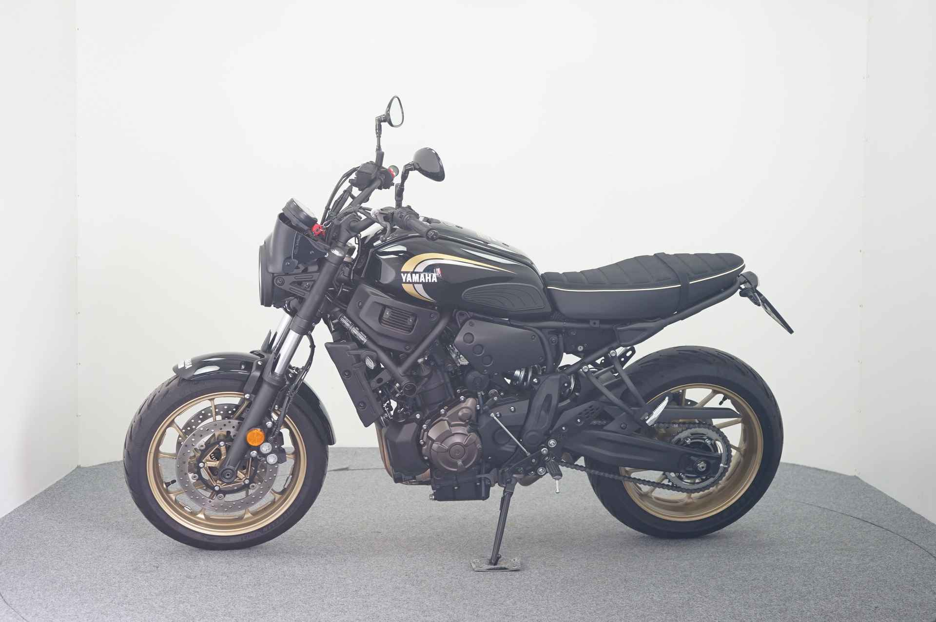 Yamaha XSR 700 ABS - 5/14