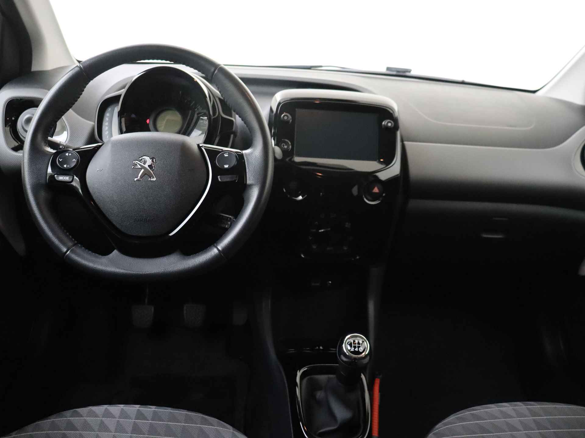 Peugeot 108 1.0 e-VTi Allure 5 deurs | Climate Control | Navigatie by App - 6/30