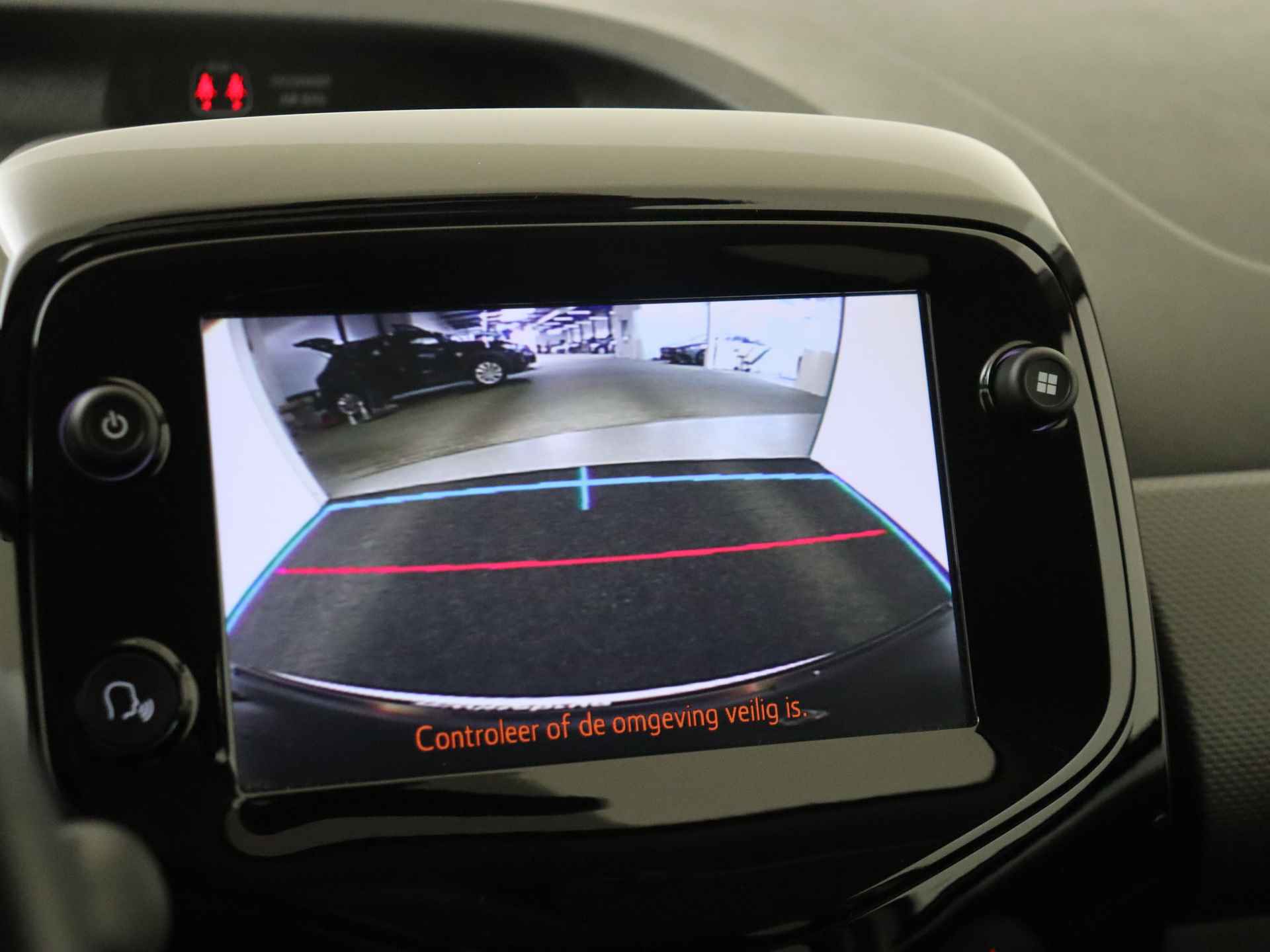 Peugeot 108 1.0 e-VTi Allure 5 deurs | Climate Control | Navigatie by App - 14/30
