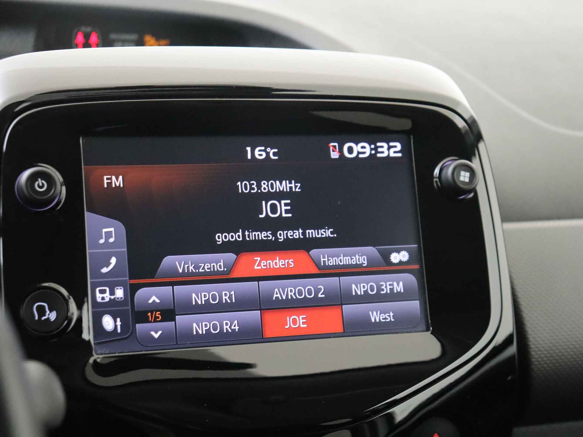 Peugeot 108 1.0 e-VTi Allure 5 deurs | Climate Control | Navigatie by App - 15/30