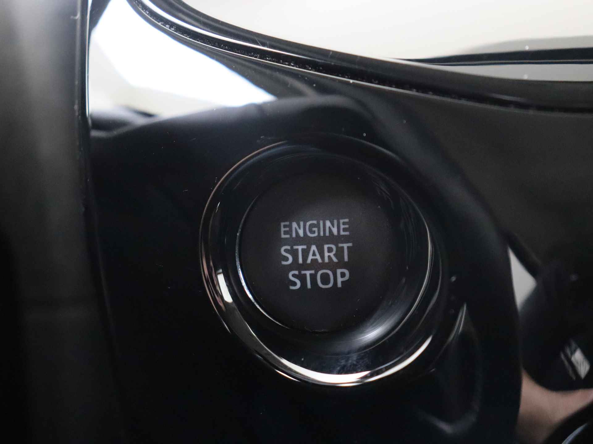 Peugeot 108 1.0 e-VTi Allure 5 deurs | Climate Control | Navigatie by App - 23/30