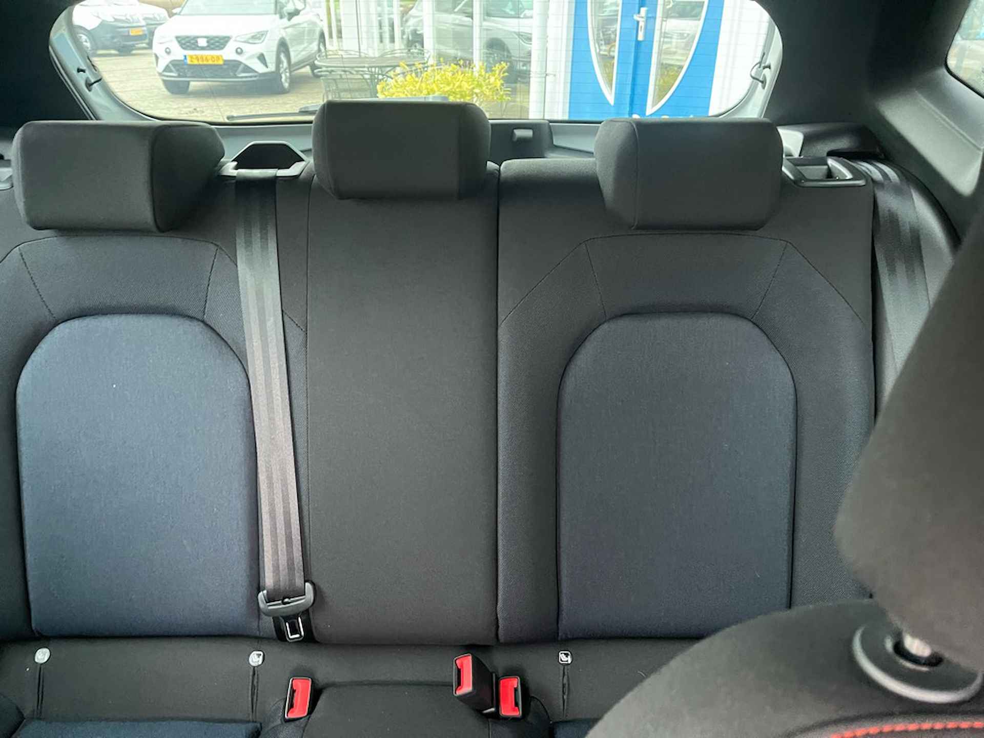 Seat Ibiza  Ibiza 1.0 TSI FR, Bus Connect, Nav, Digitale Cockpit Carplay, St - 12/28